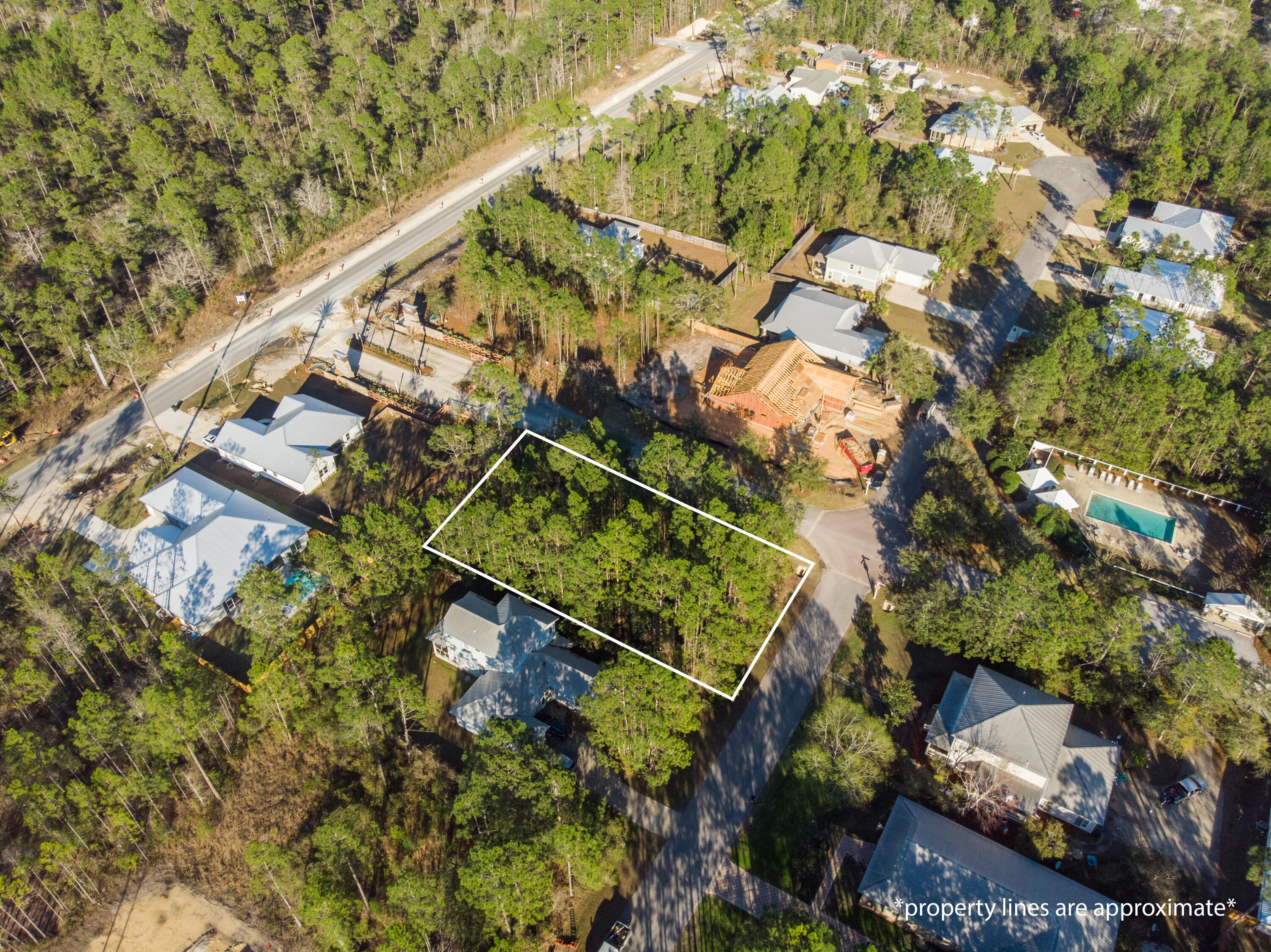 Build your dream home in the neighborhood of Bear Creek located in the rapidly growing city of Freeport. This level homesite situated on a corner lot, is conveniently located towards the front of the neighborhood and across from the pool. The amenities within this Gated Community include tennis courts, pickle ball courts, fitness center, a playground, and the aforementioned pool. The lot is in Flood Zone X with water & sewer available. Conveniently located near shopping, restaurants, golf, lots of outdoor activities, and less than 20 minutes to the sugary sand beach of South Walton. All the listing details are deemed correct, but the buyer/s are responsible for verifying all property & community info/details to their satisfaction.