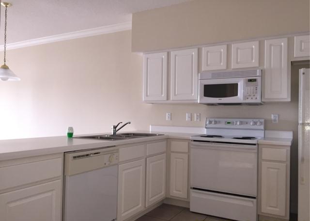 LAGUNA LANDING - Residential