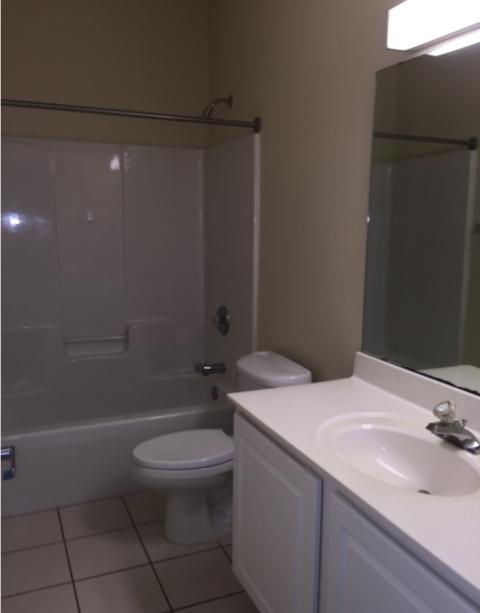 LAGUNA LANDING - Residential