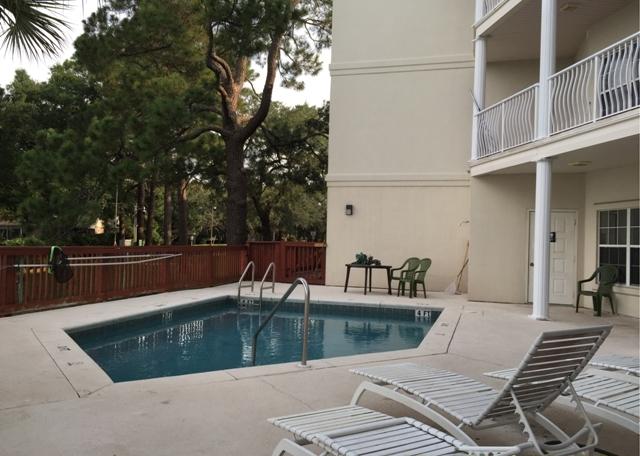 LAGUNA LANDING - Residential