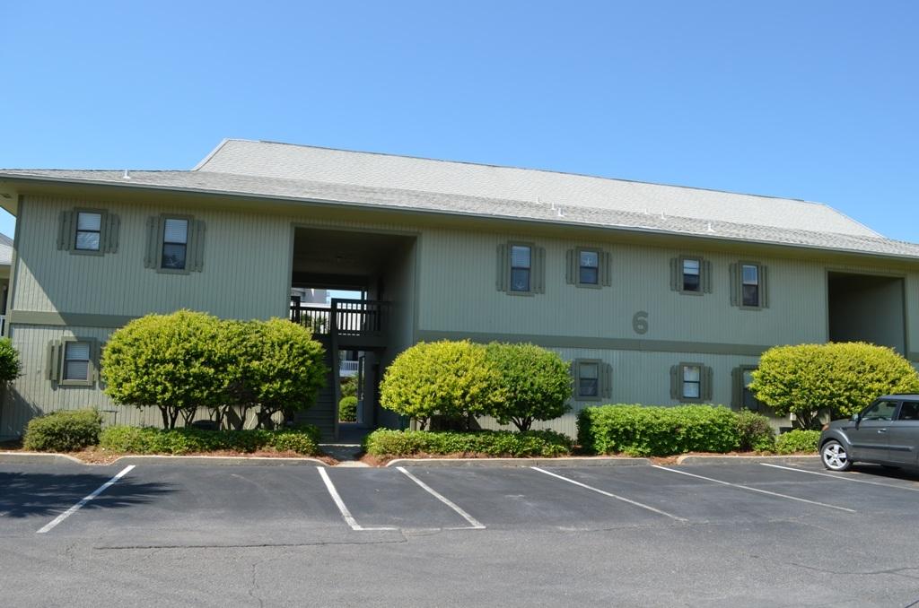 Beachwood Villas Condominium - Residential