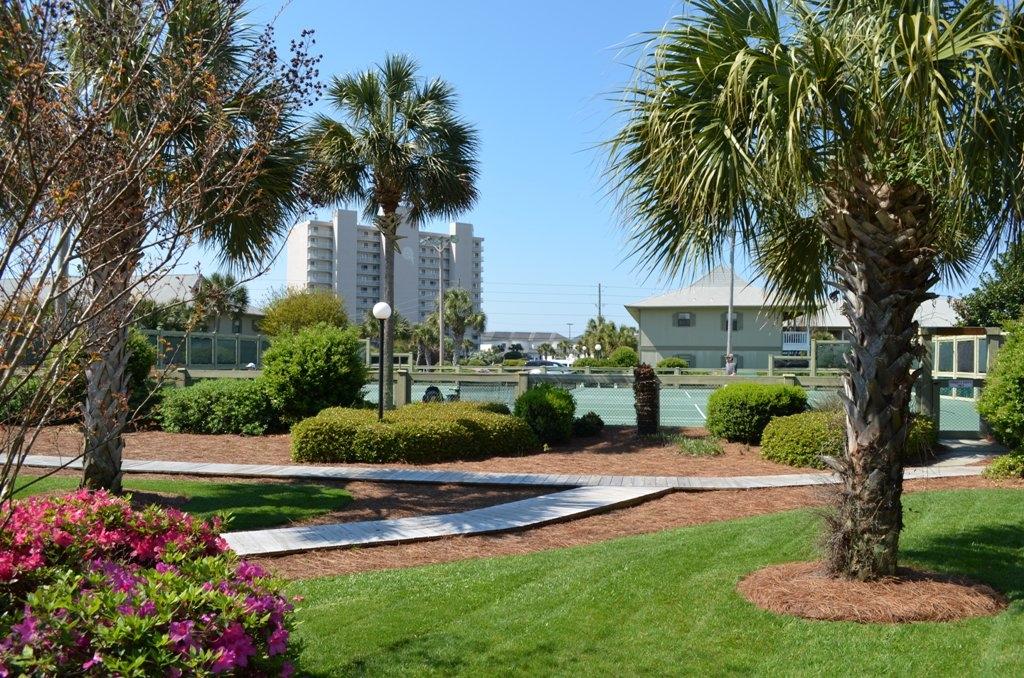 Beachwood Villas Condominium - Residential