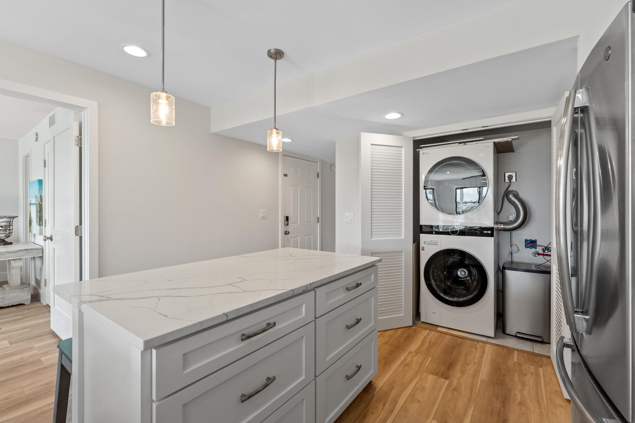 HARBOUR POINT CONDO - Residential