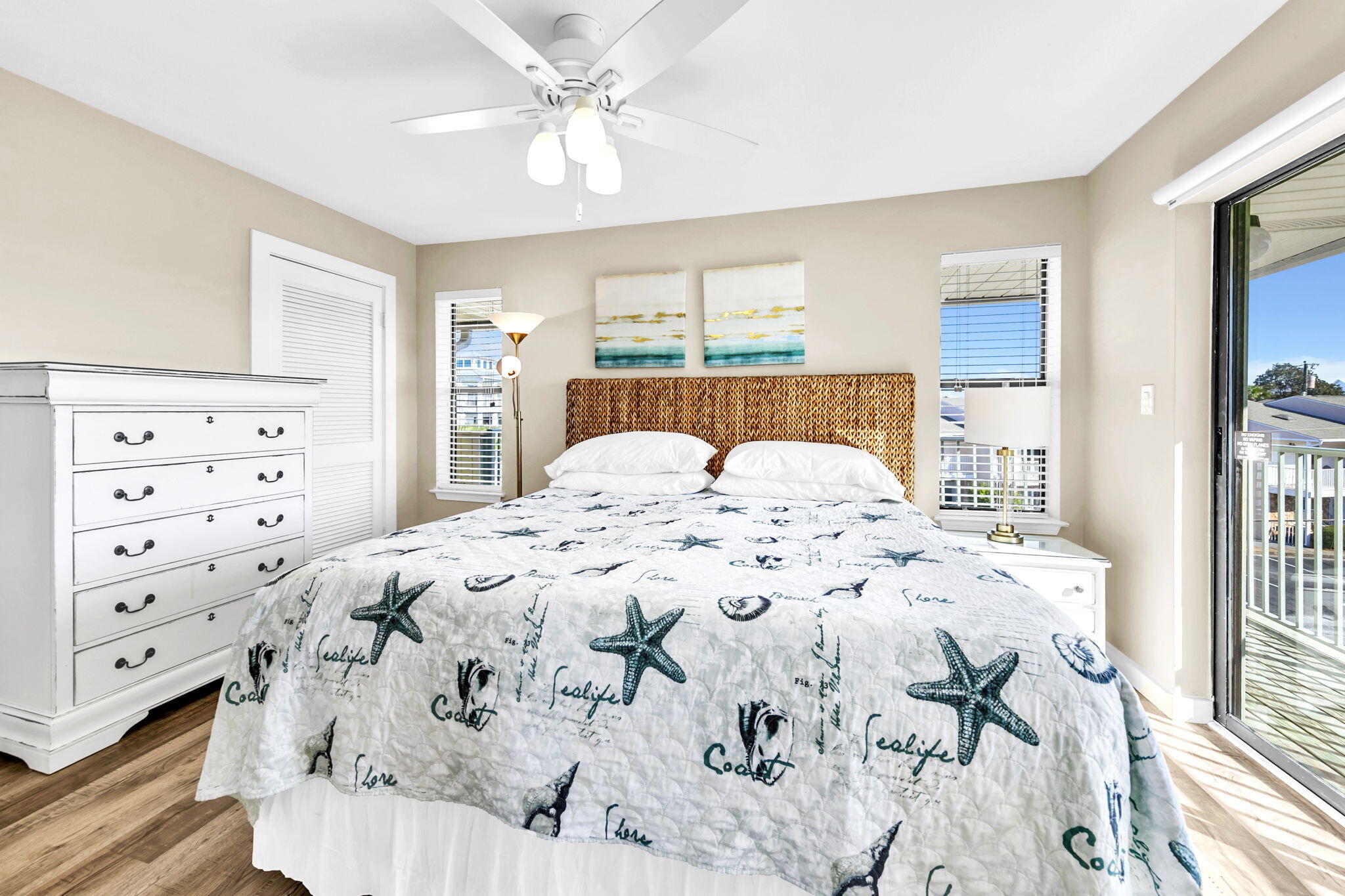SANDPRINTS CONDO - Residential