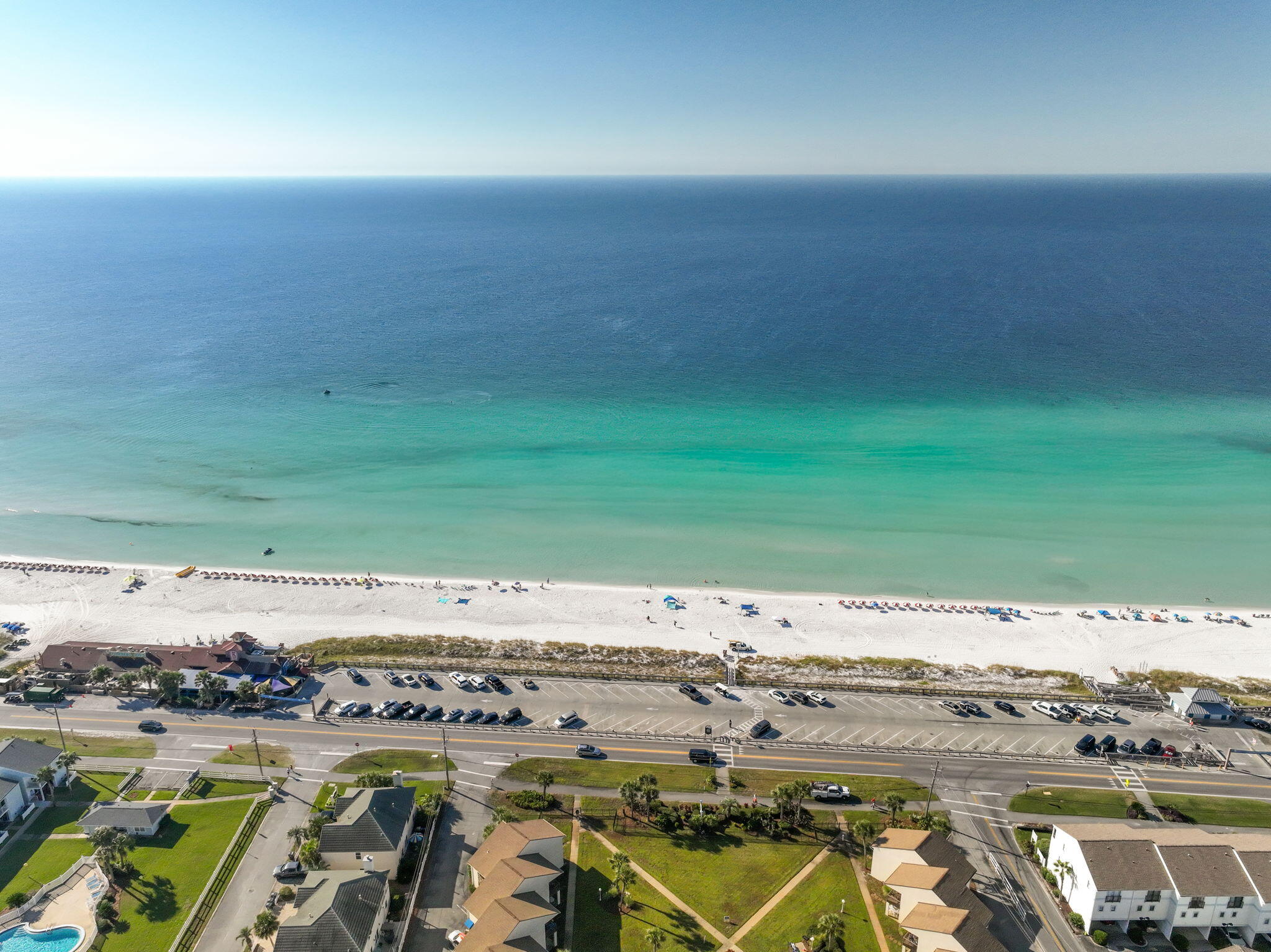 SANDPRINTS CONDO - Residential