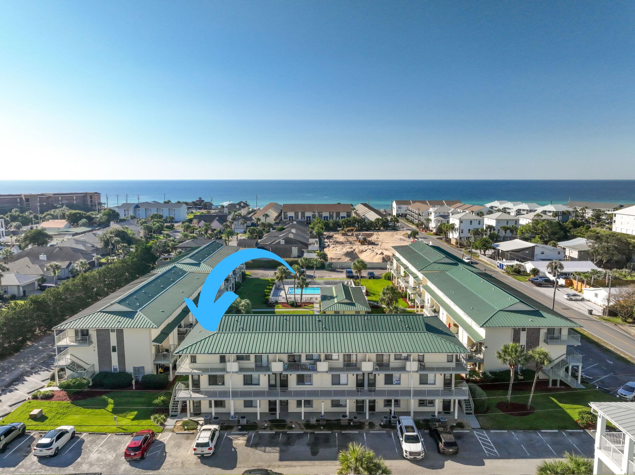 SANDPRINTS CONDO - Residential
