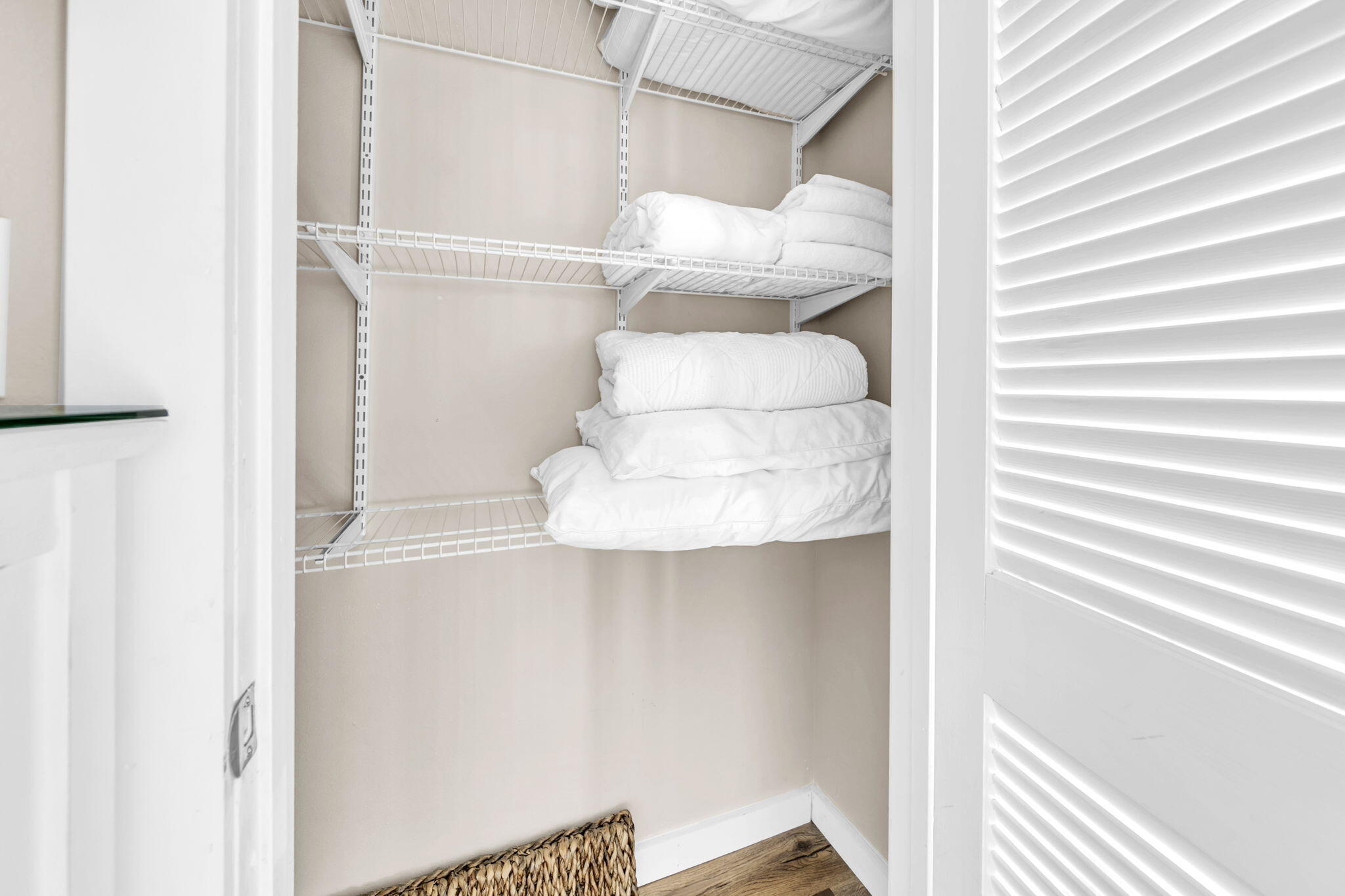 SANDPRINTS CONDO - Residential