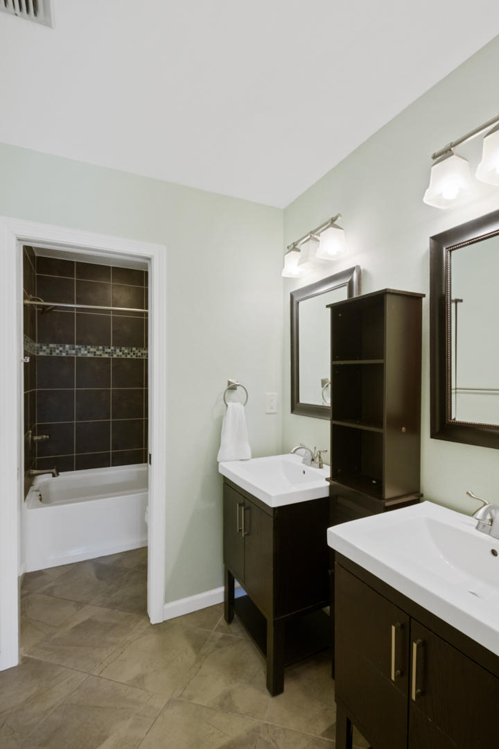 EDGEWATER VILLAGE - Residential