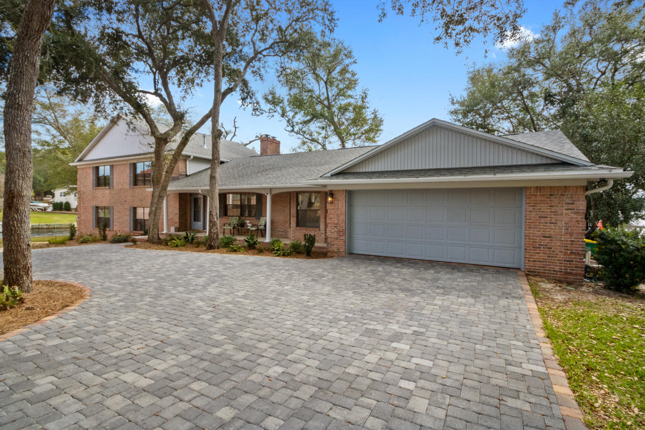 EDGEWATER VILLAGE - Residential