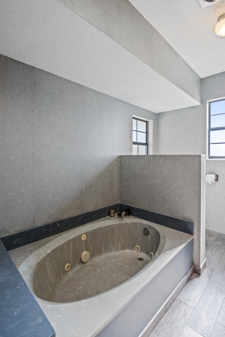 EDGEWATER VILLAGE - Residential