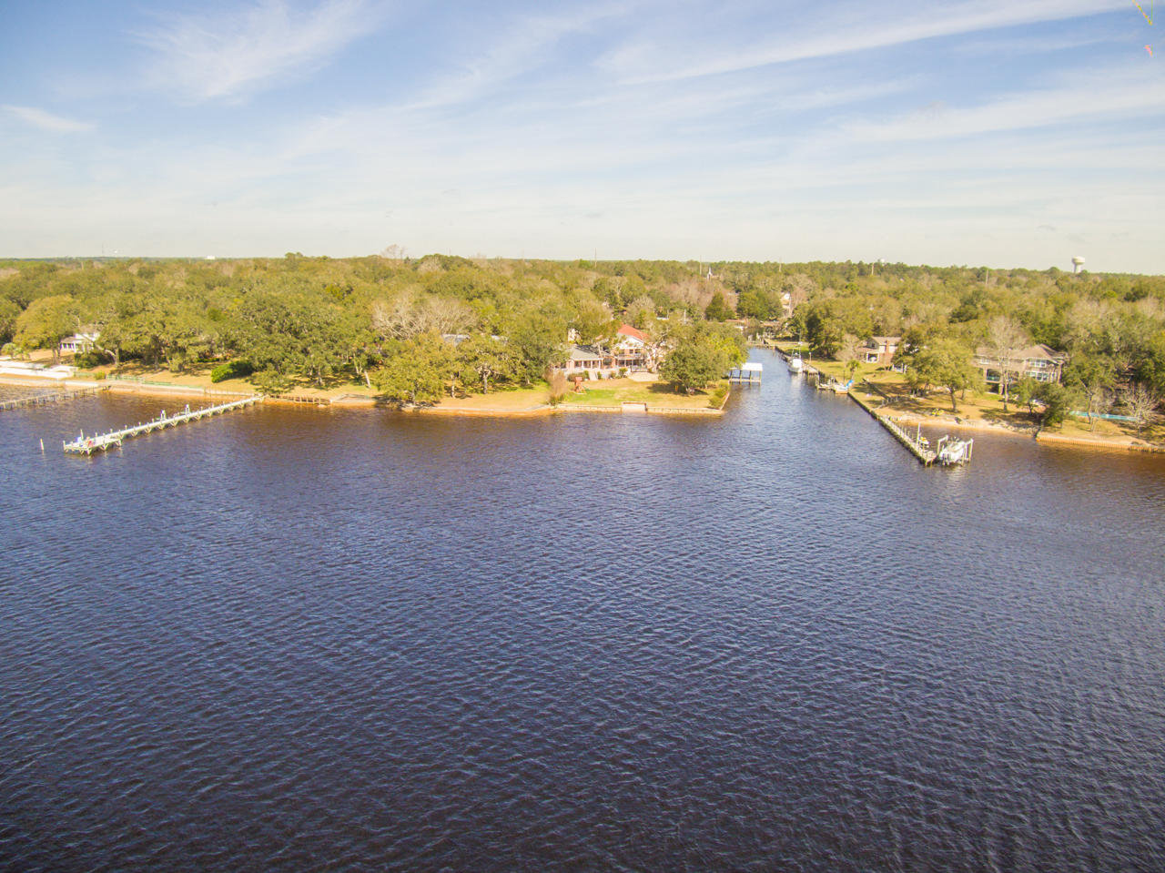 EDGEWATER VILLAGE - Residential