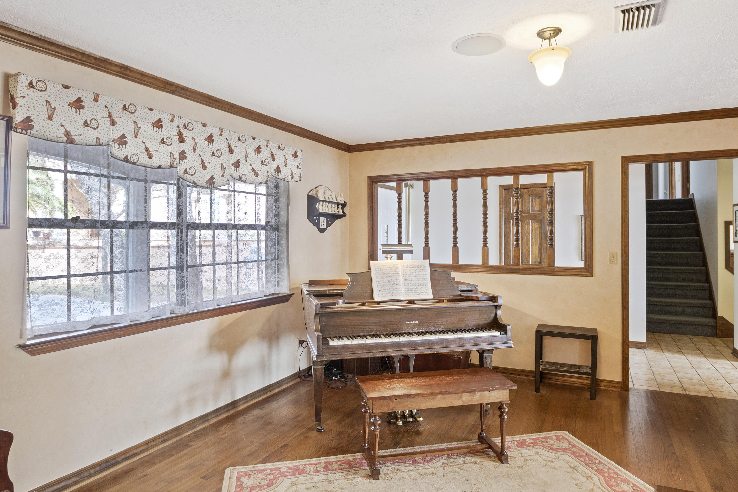 EDGEWATER VILLAGE - Residential