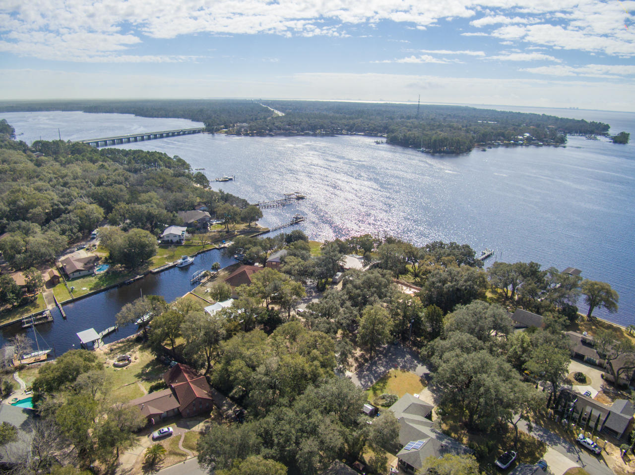 EDGEWATER VILLAGE - Residential