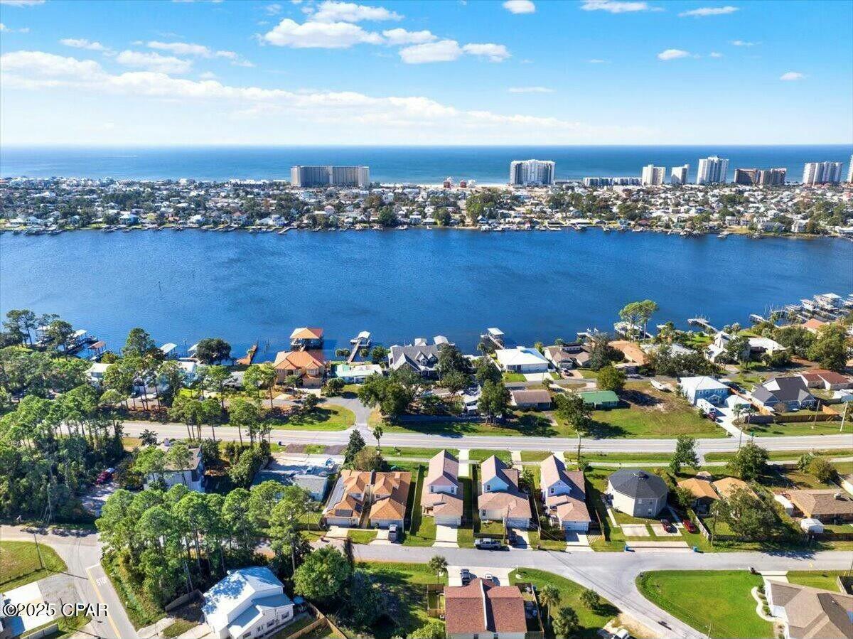 TREASURE COVE UNIT 2 - Residential