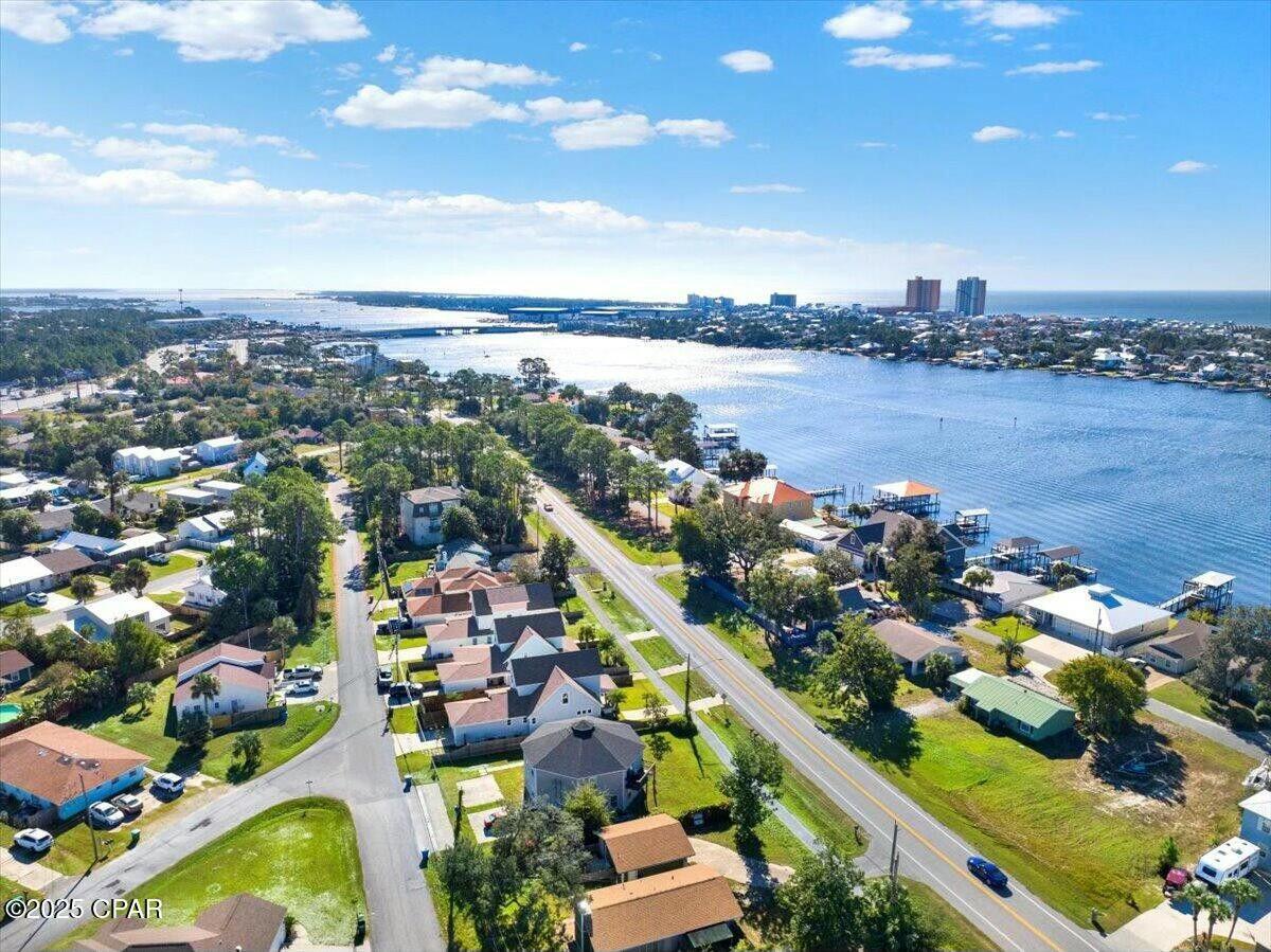 TREASURE COVE UNIT 2 - Residential