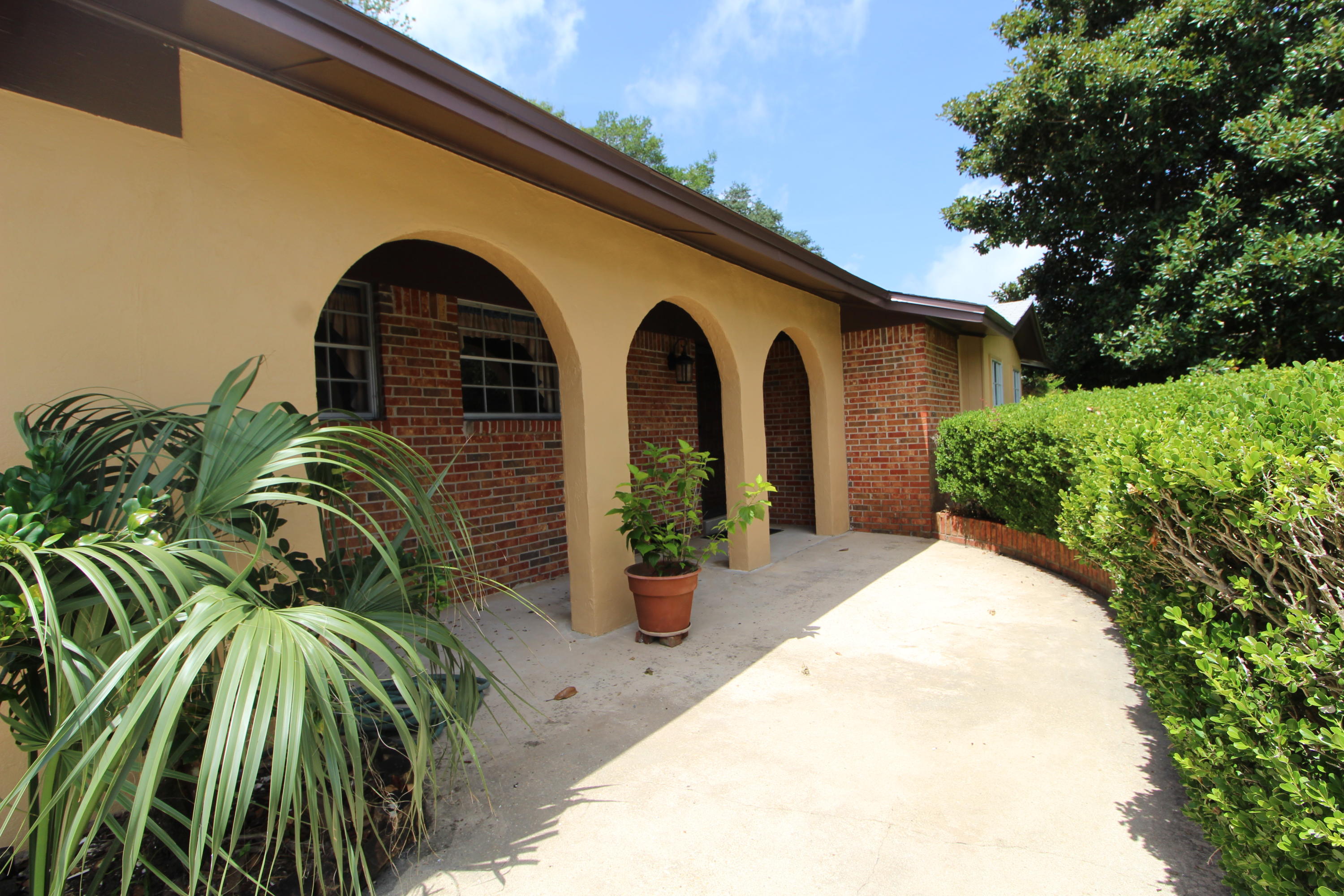 MIRAMAR ESTATES - Residential