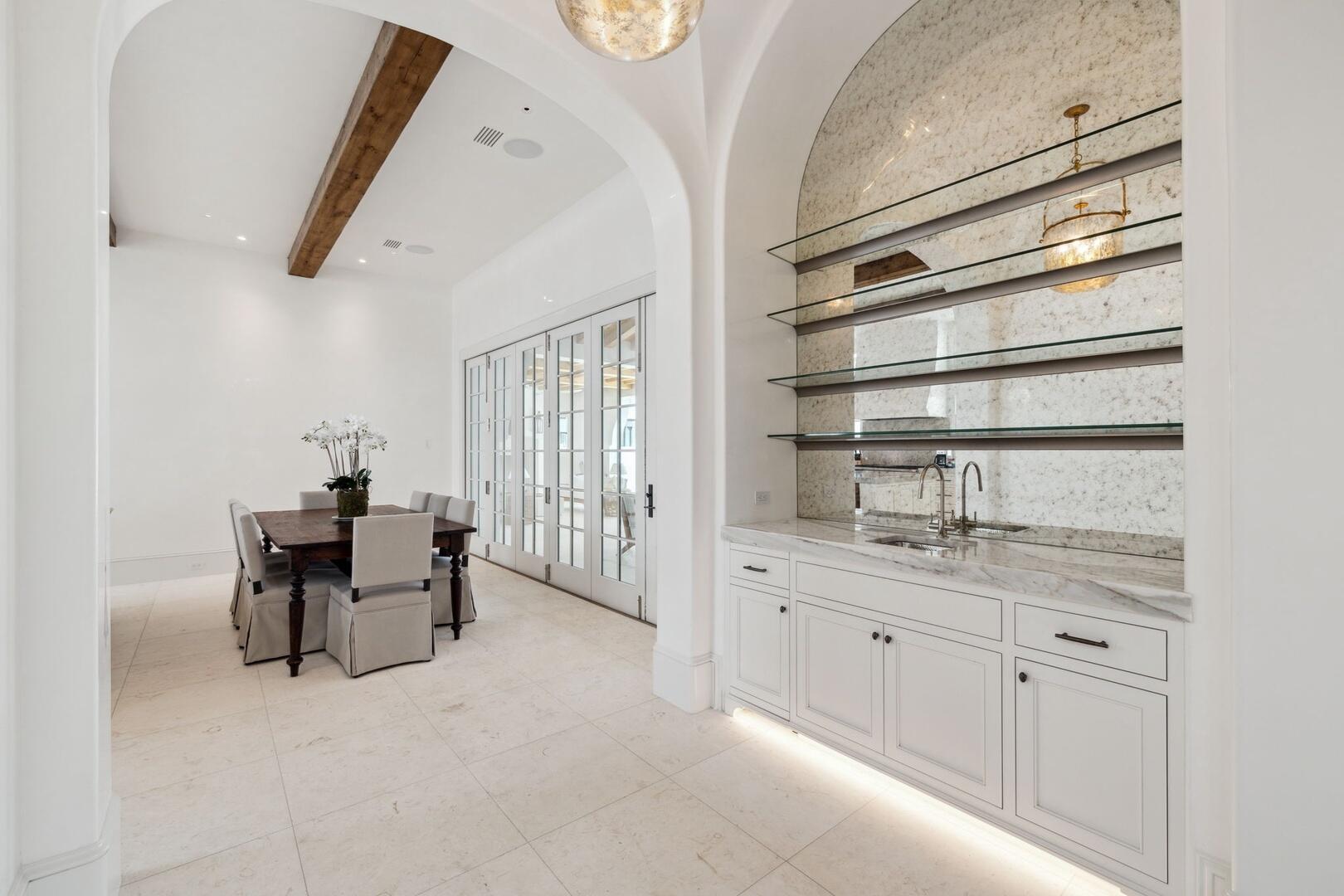 ALYS BEACH - Residential