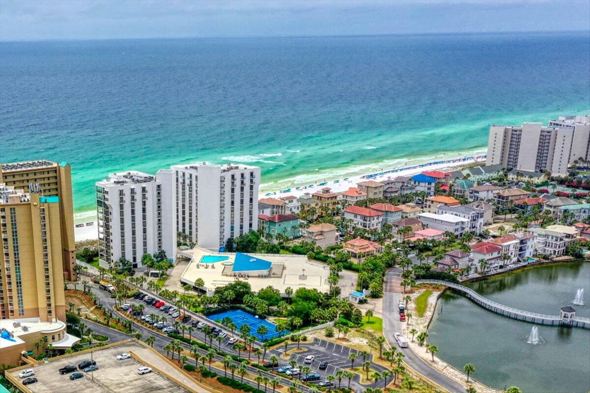 Regency Towers - Residential