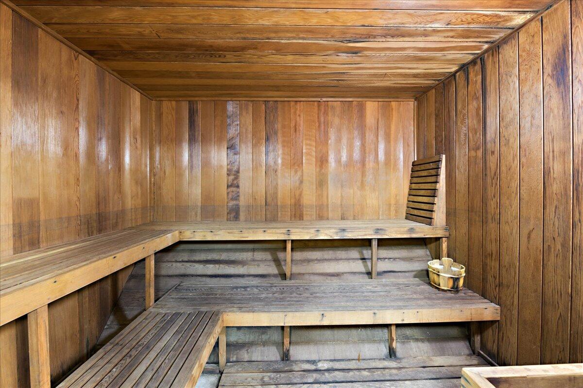 Regency Towers - Residential