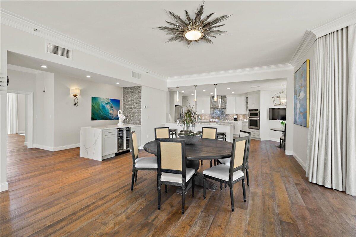 Regency Towers - Residential