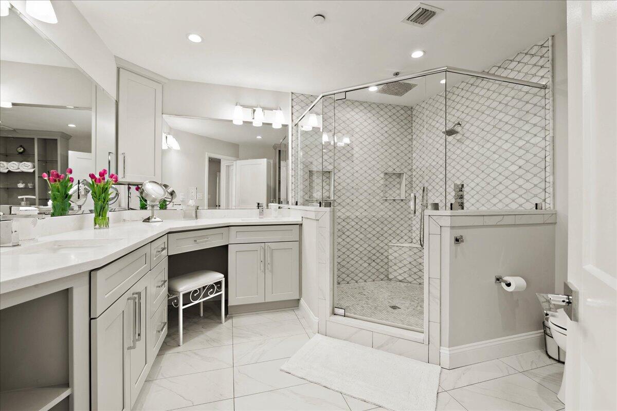 Regency Towers - Residential