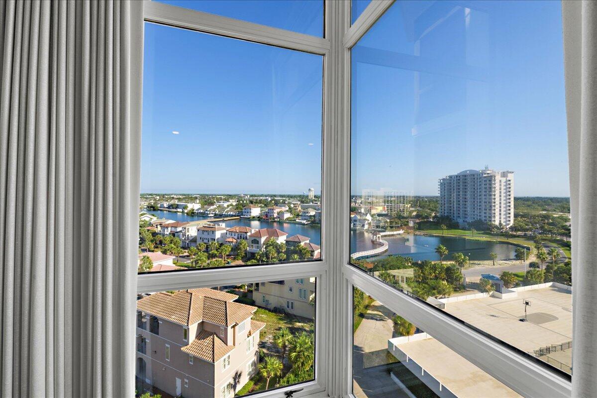 Regency Towers - Residential