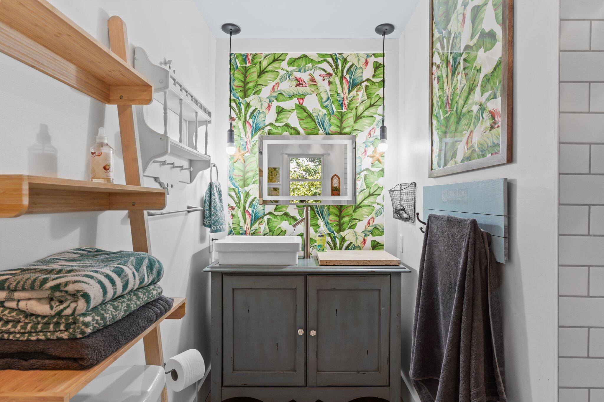 HOLIDAY SHORES EST 4TH ADDN - Residential