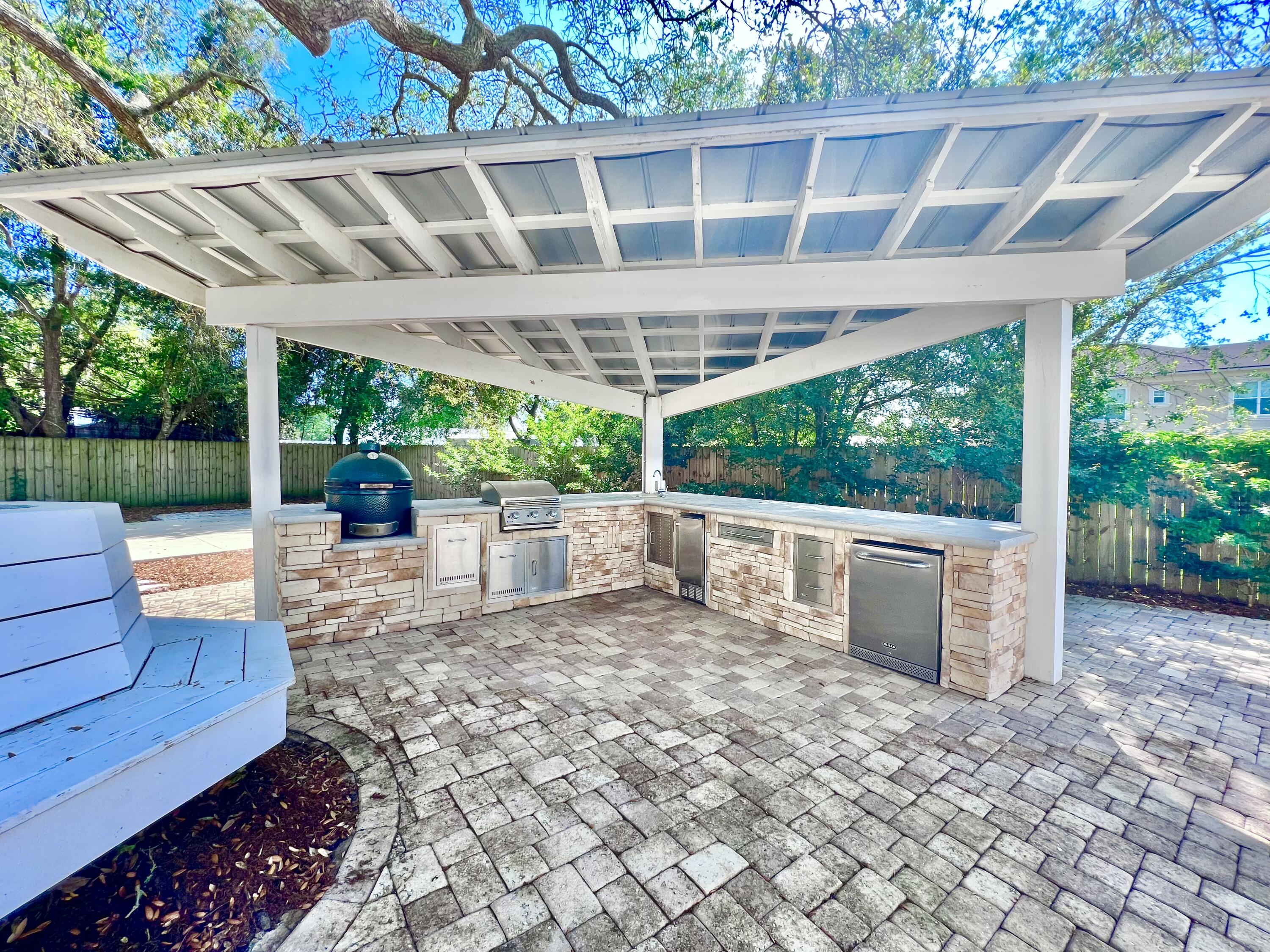 DESTIN (222100.00) - Residential