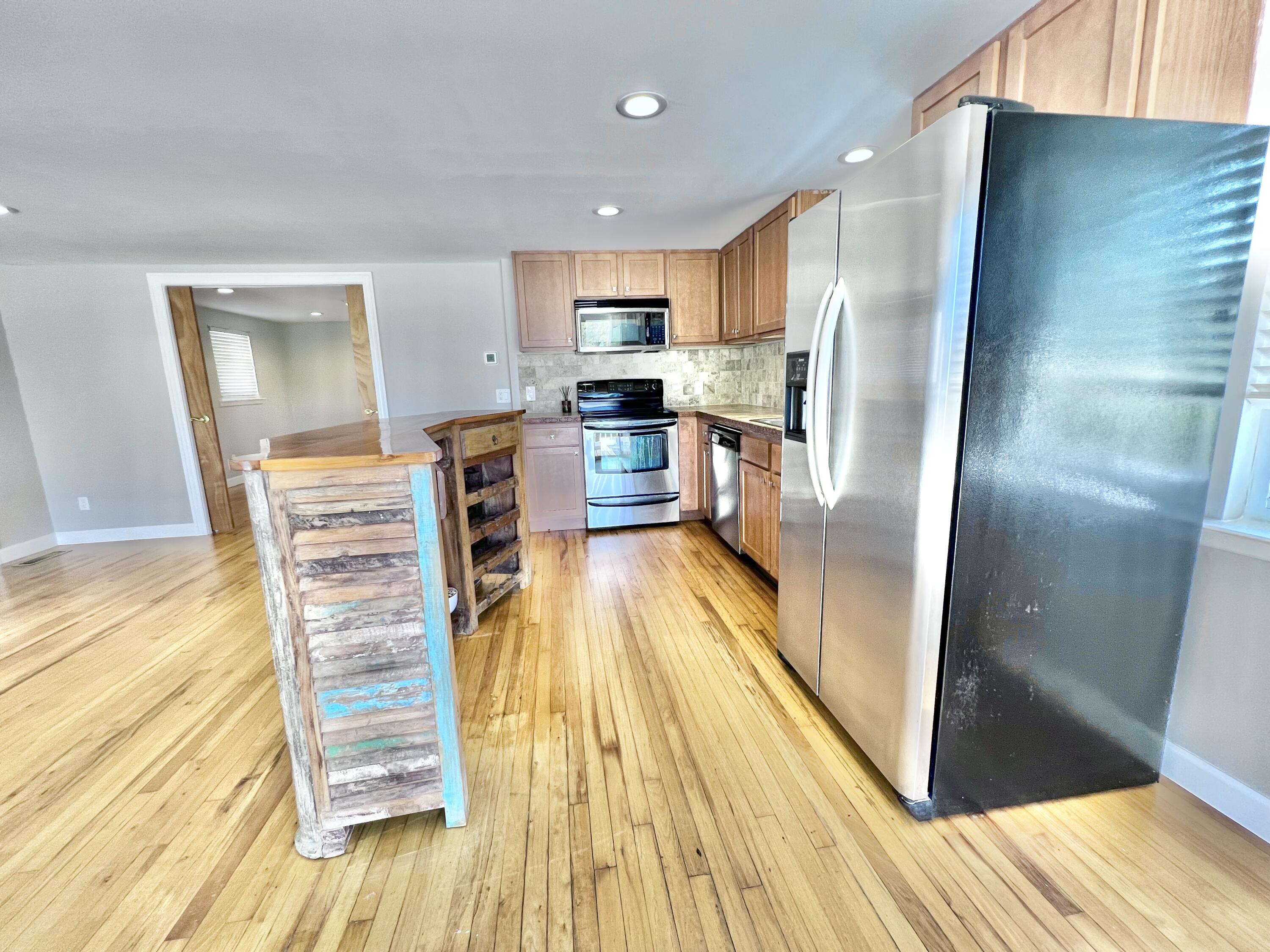 DESTIN (222100.00) - Residential