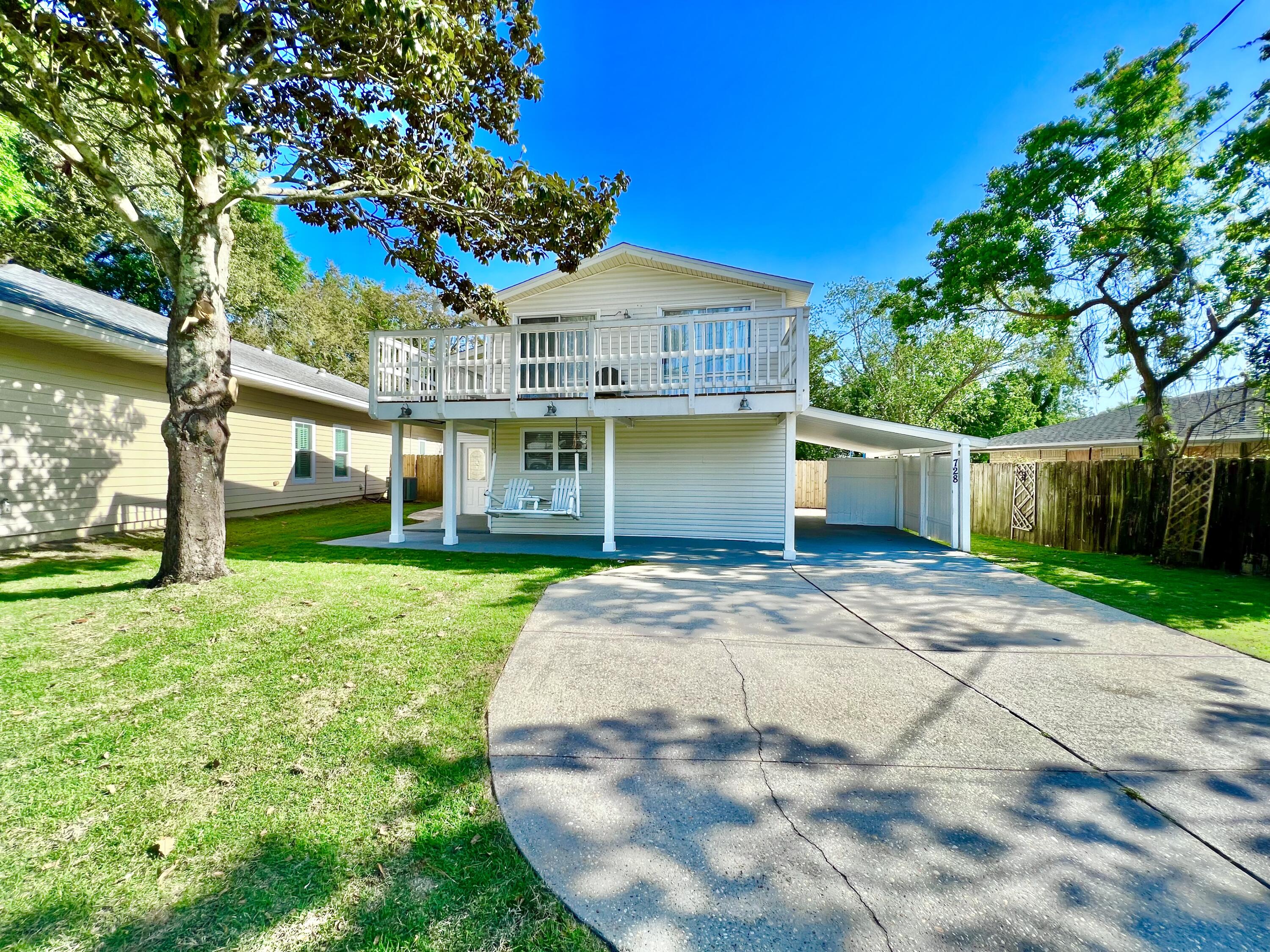 DESTIN (222100.00) - Residential