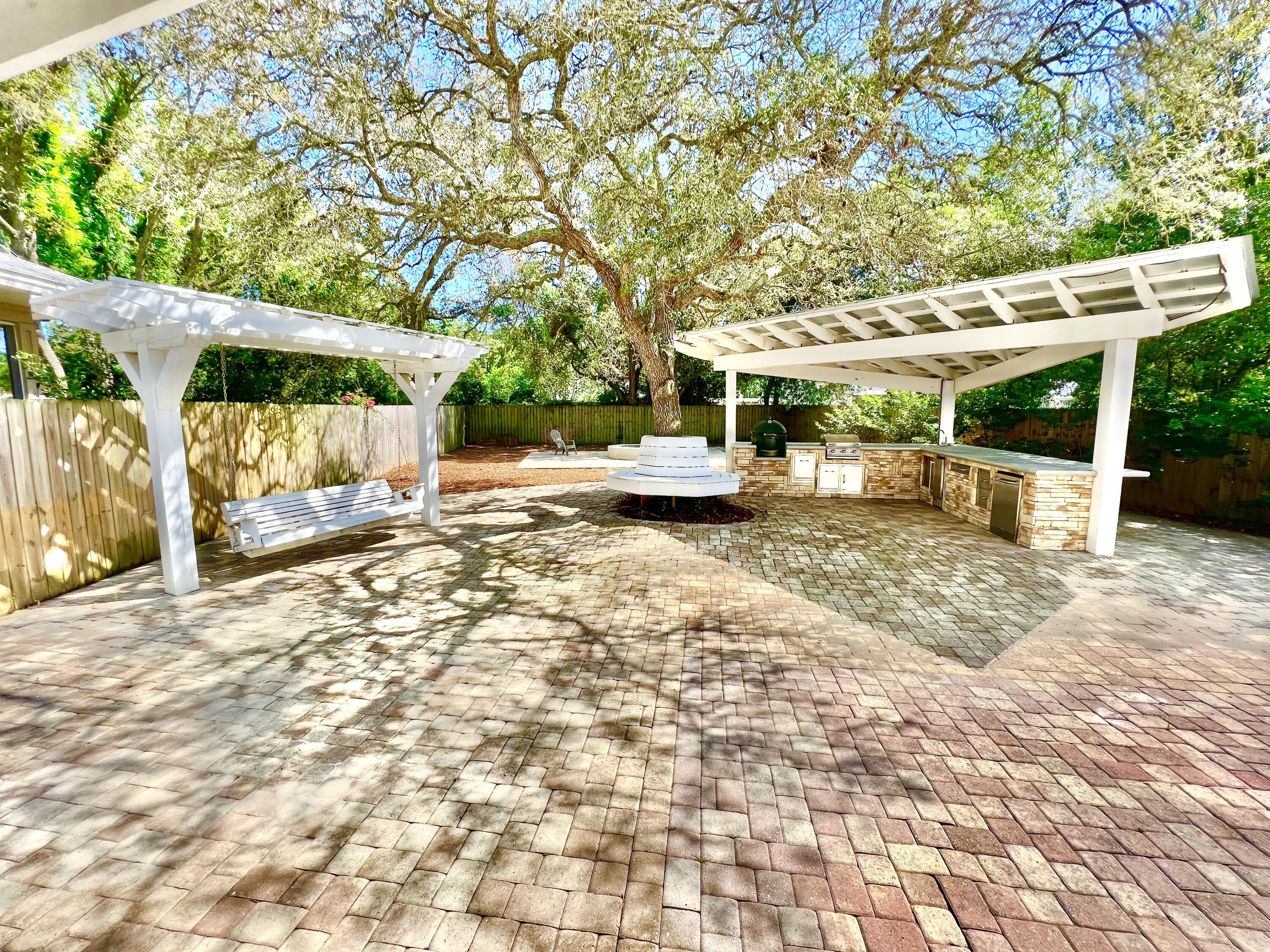 DESTIN (222100.00) - Residential