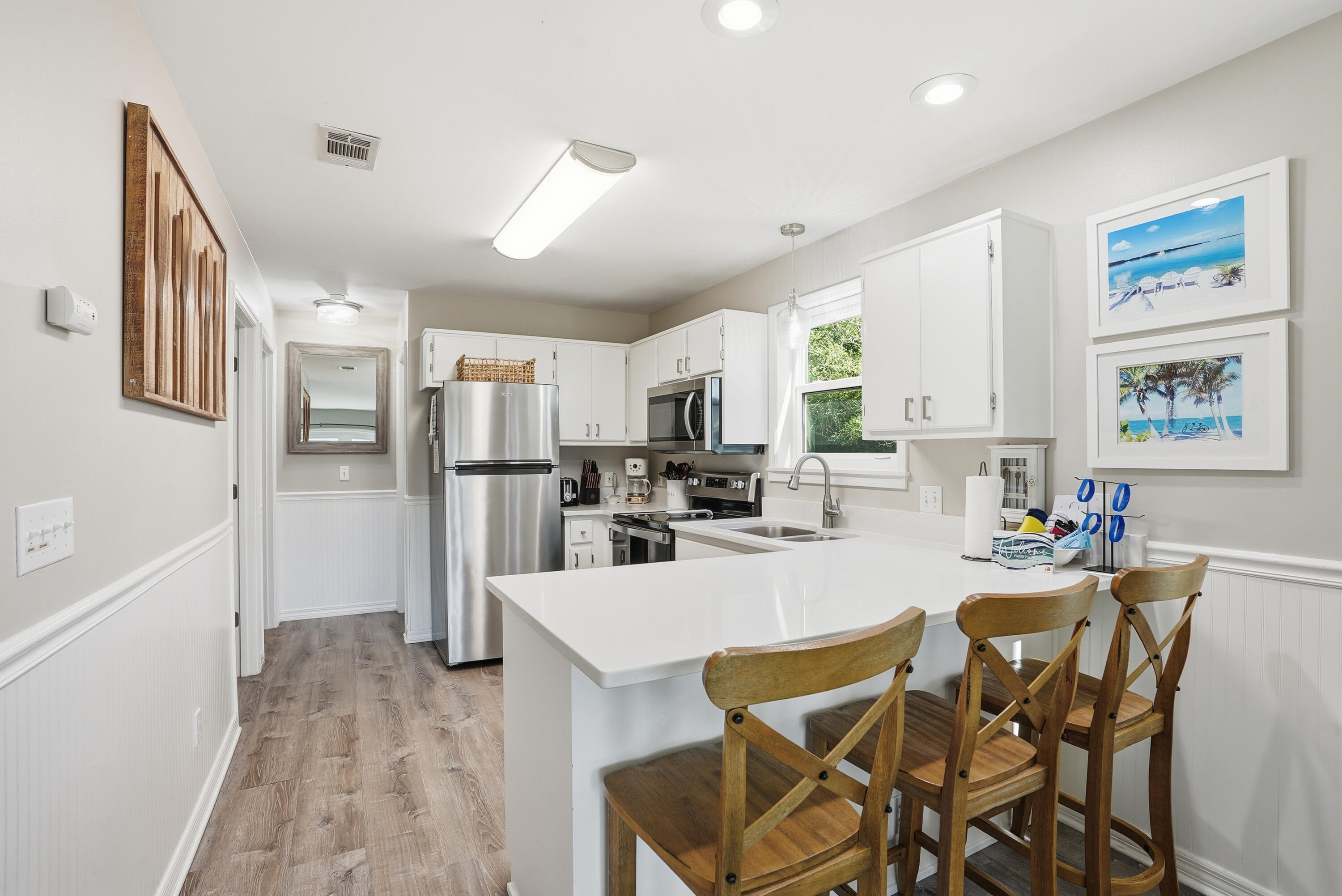 BEACHSIDE VILLAS CONDO - Residential