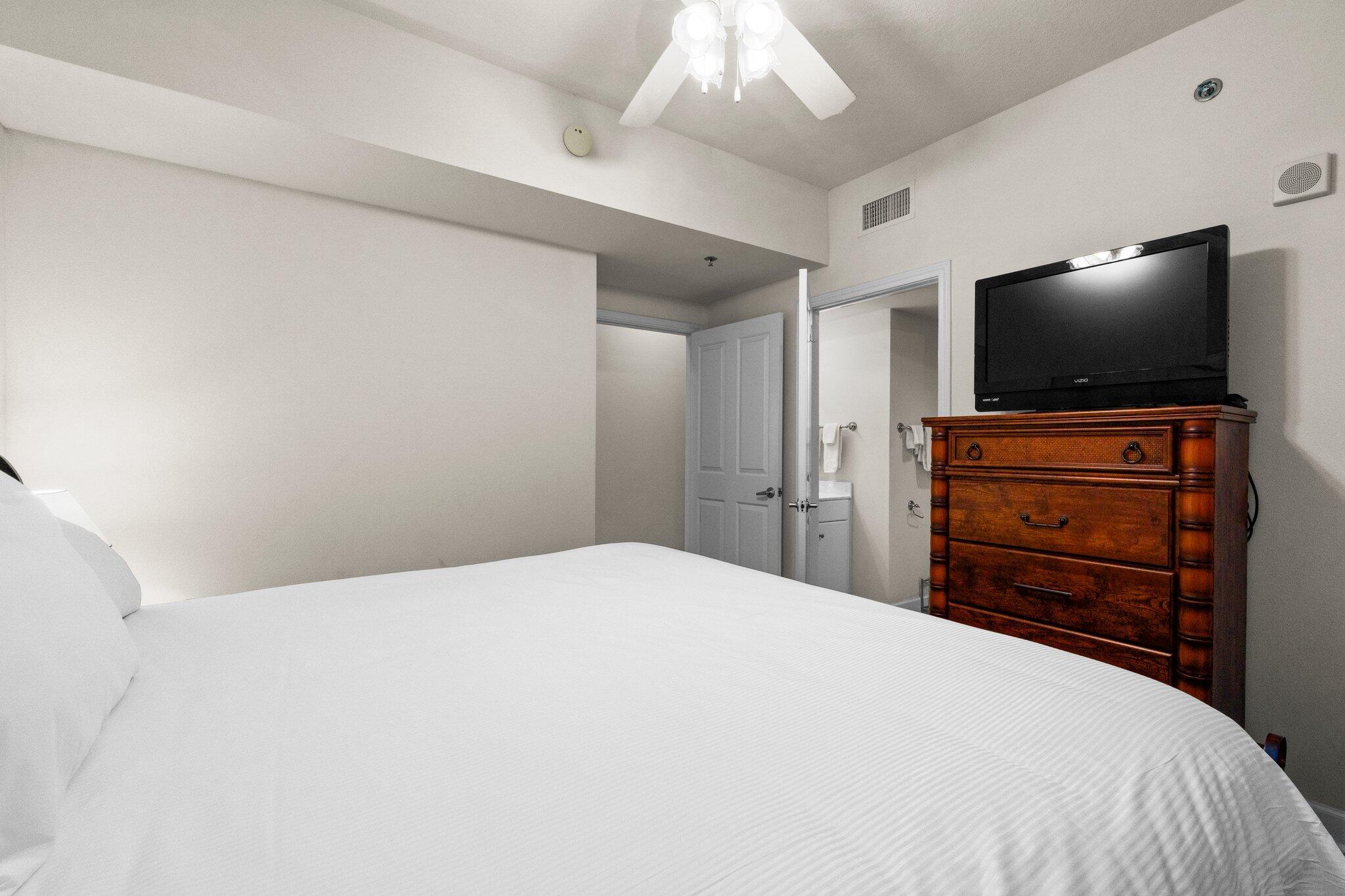 SHORES OF PANAMA - Residential