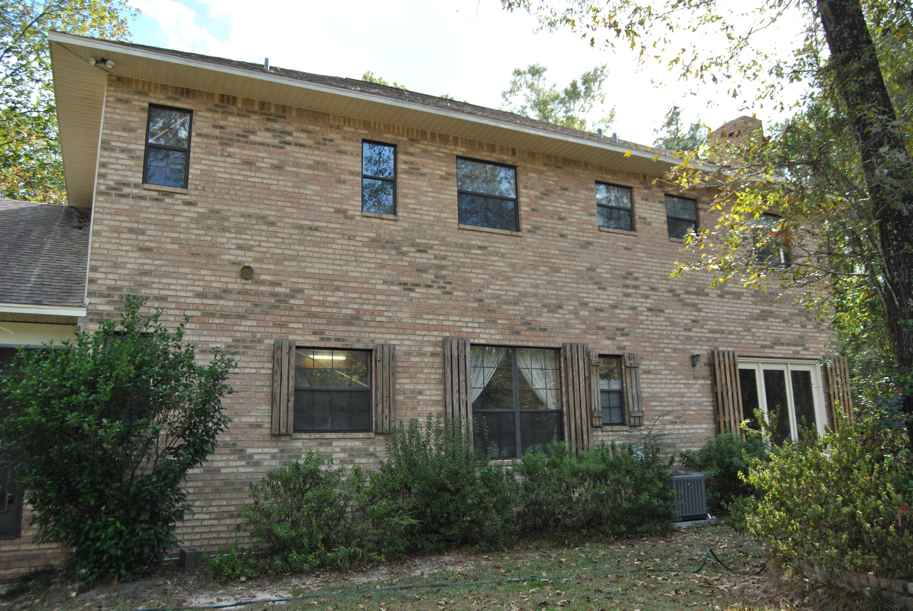 NO RECORDED SUBDIVISION - Residential