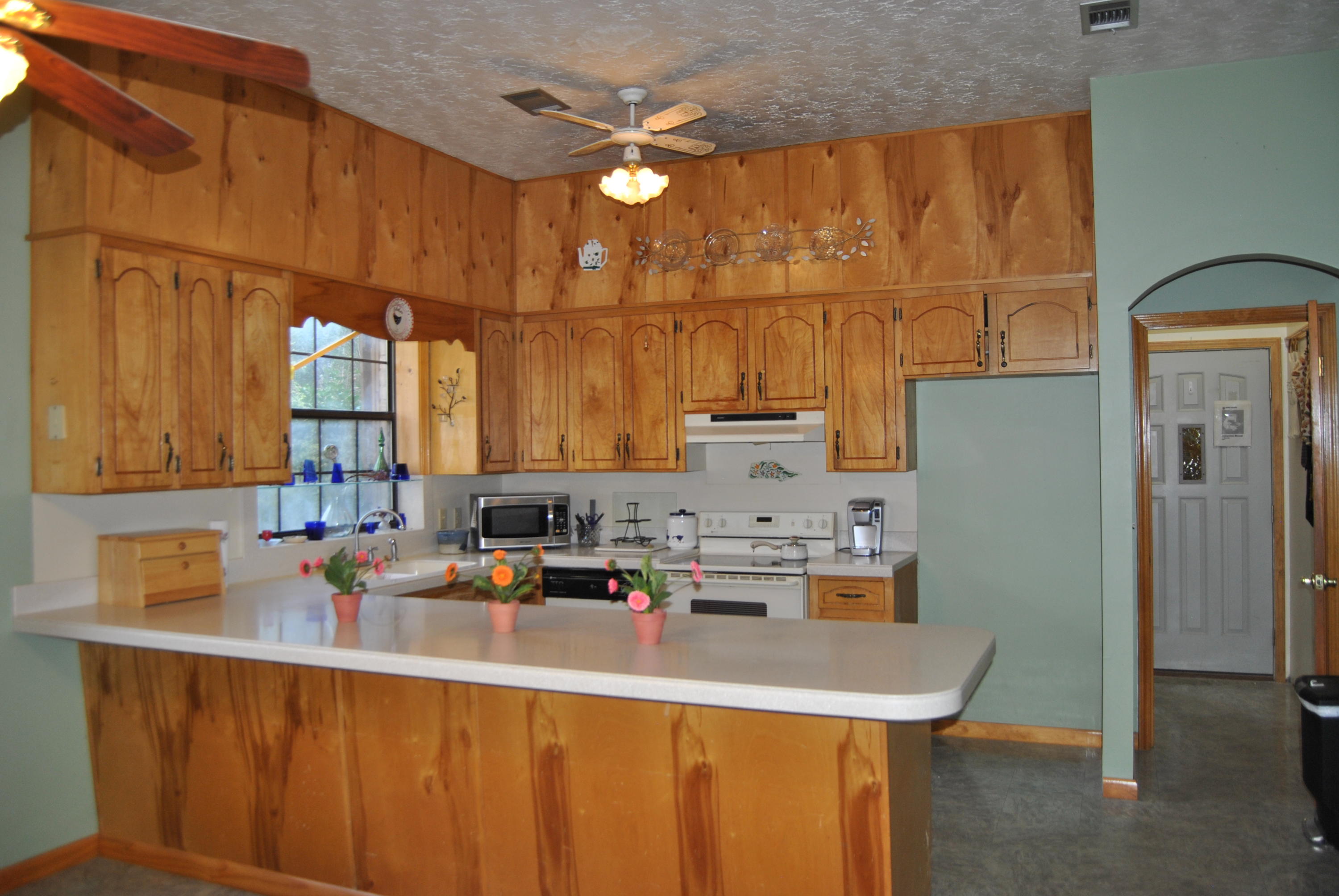 NO RECORDED SUBDIVISION - Residential