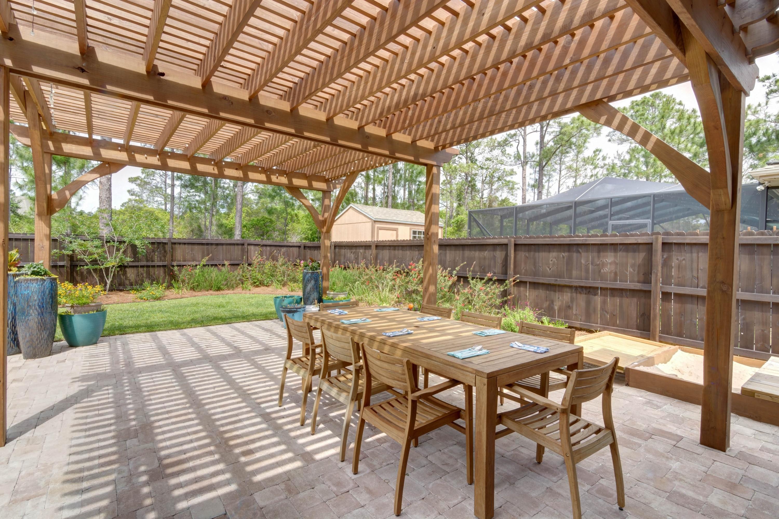 SUMMERSET ESTATES - Residential