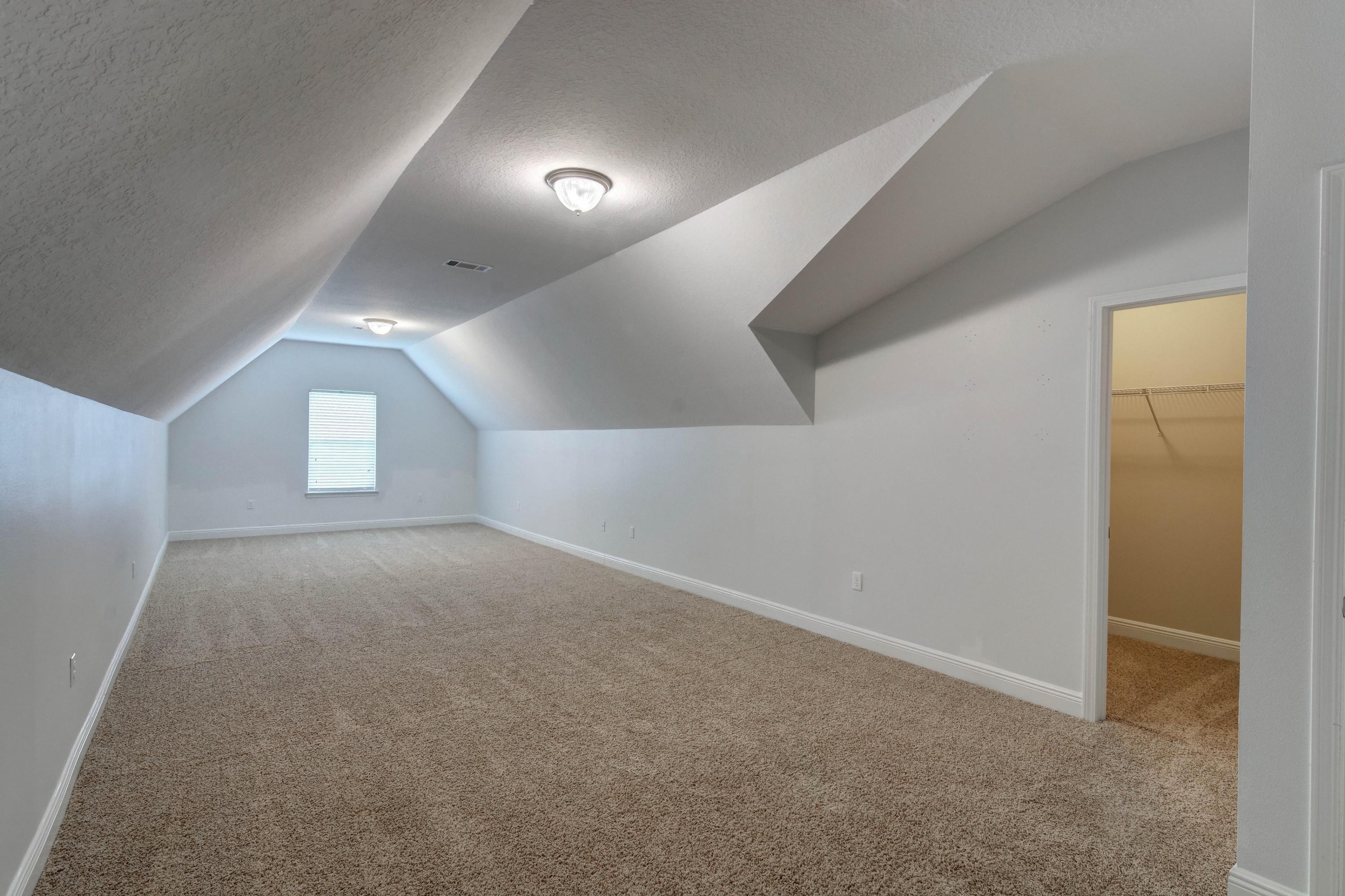 SUMMERSET ESTATES - Residential