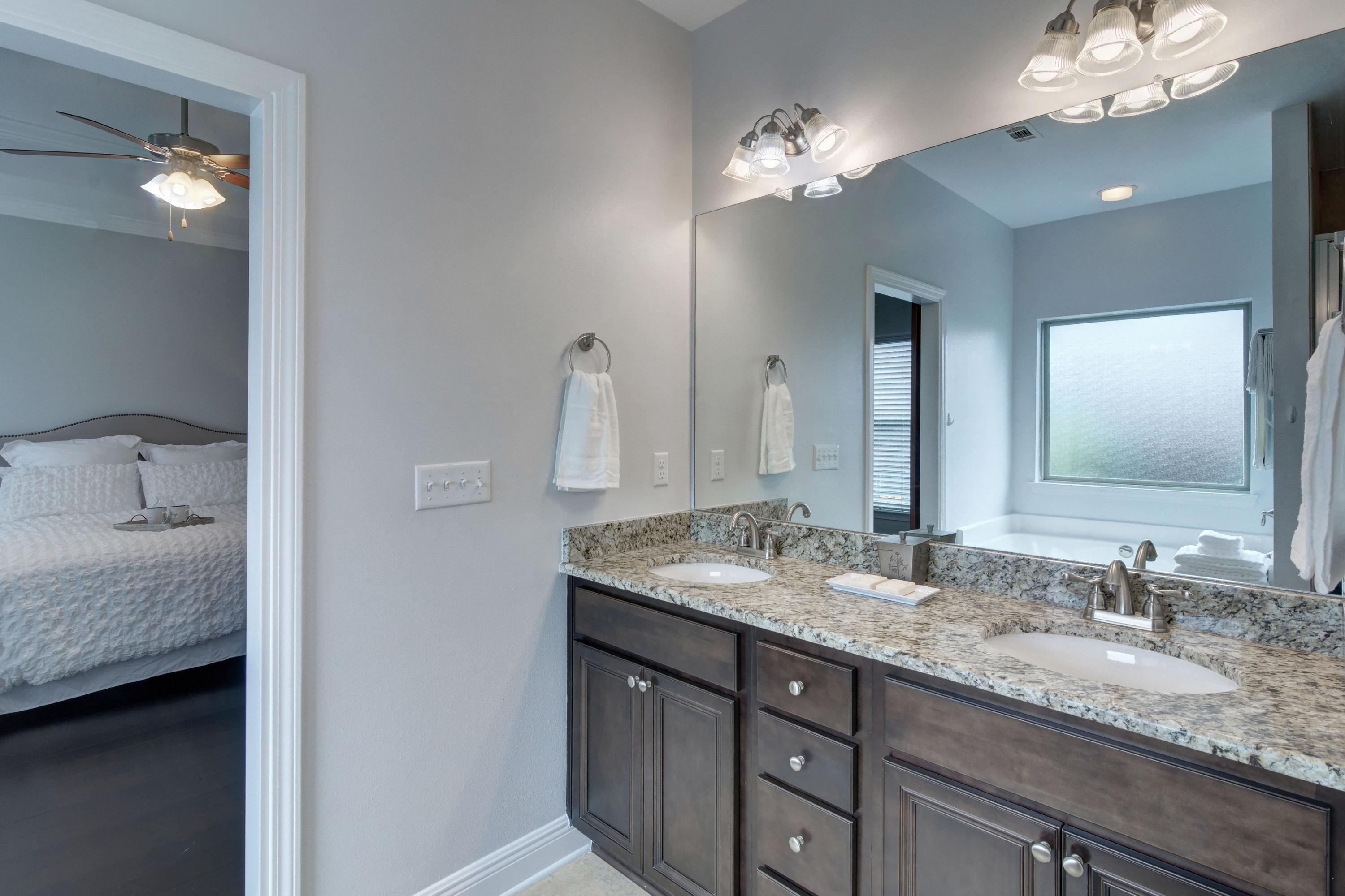 SUMMERSET ESTATES - Residential