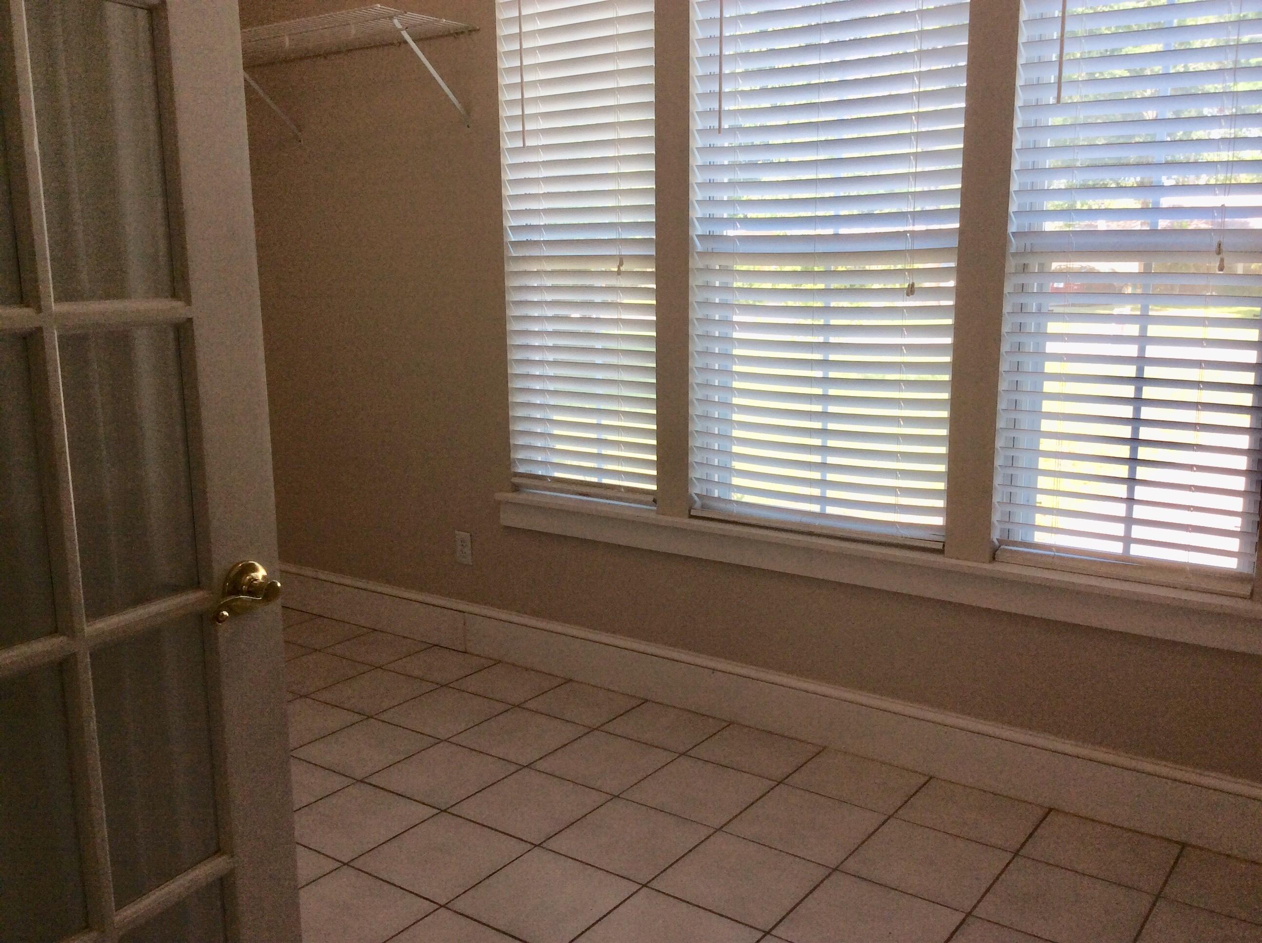 GARNIER HEIGHTS 1ST ADD LOT 5 BLK 1 - Residential