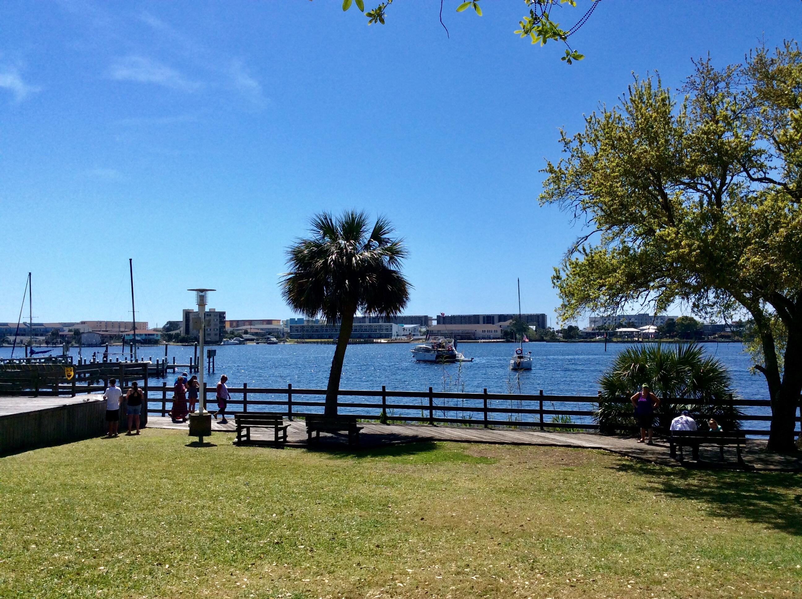 GARNIER HEIGHTS 1ST ADD LOT 5 BLK 1 - Residential