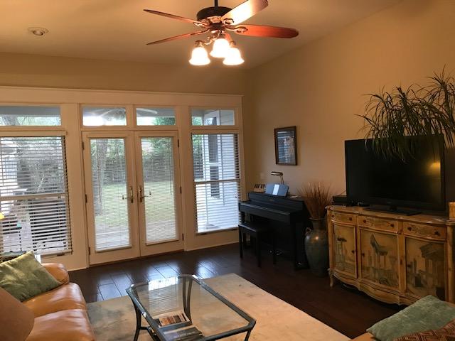 GARNIER HEIGHTS 1ST ADD LOT 5 BLK 1 - Residential