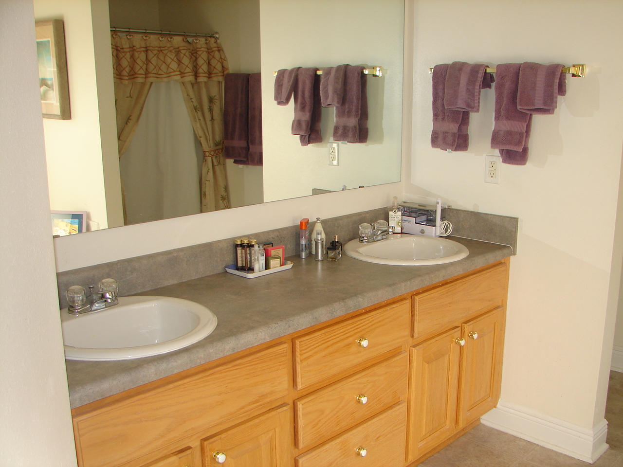 FOX VALLEY - Residential