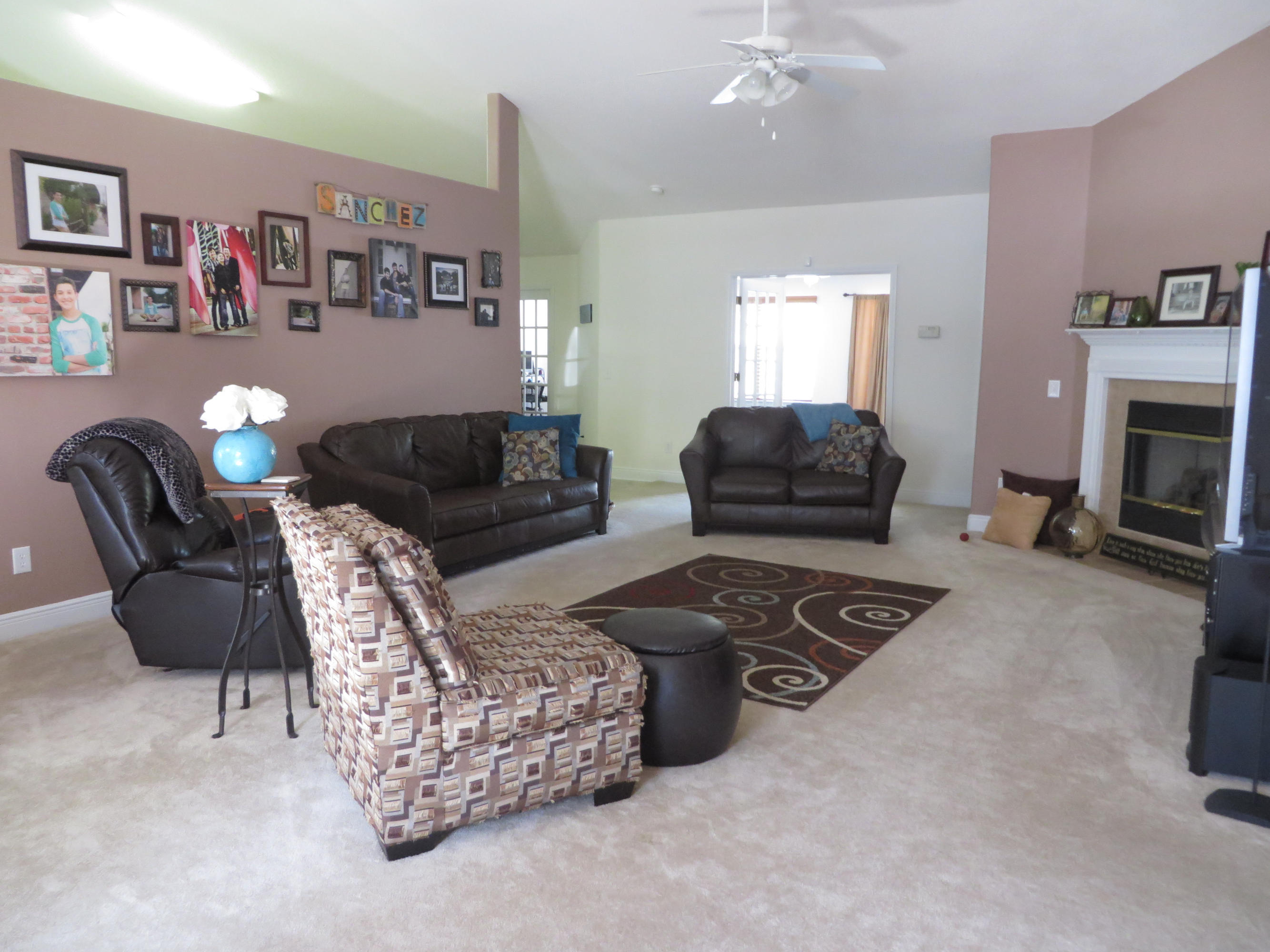 FOX VALLEY - Residential