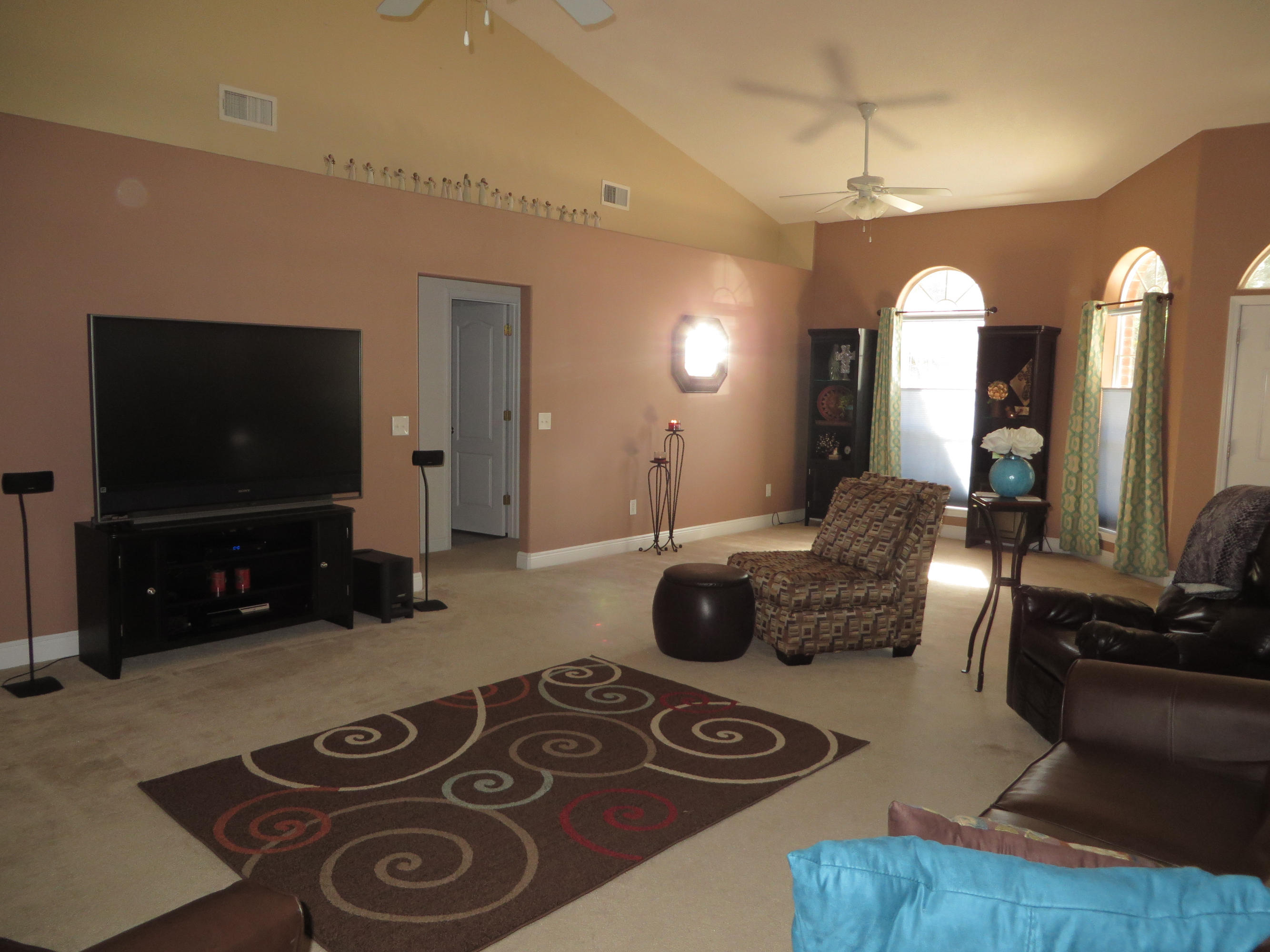 FOX VALLEY - Residential