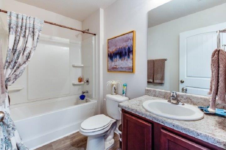 Redstone Commons - Residential