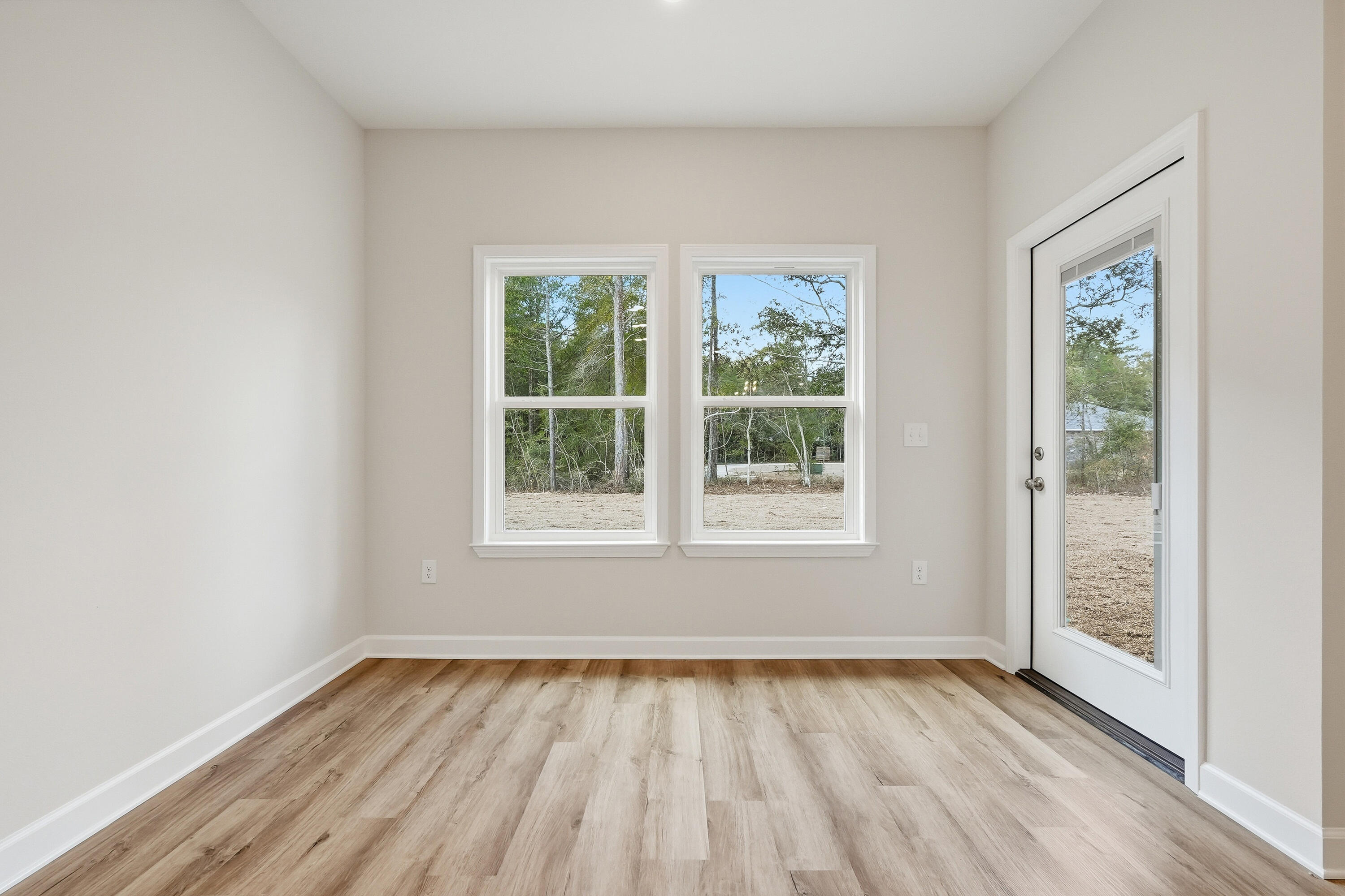 SOUTHERN CHARM - Residential