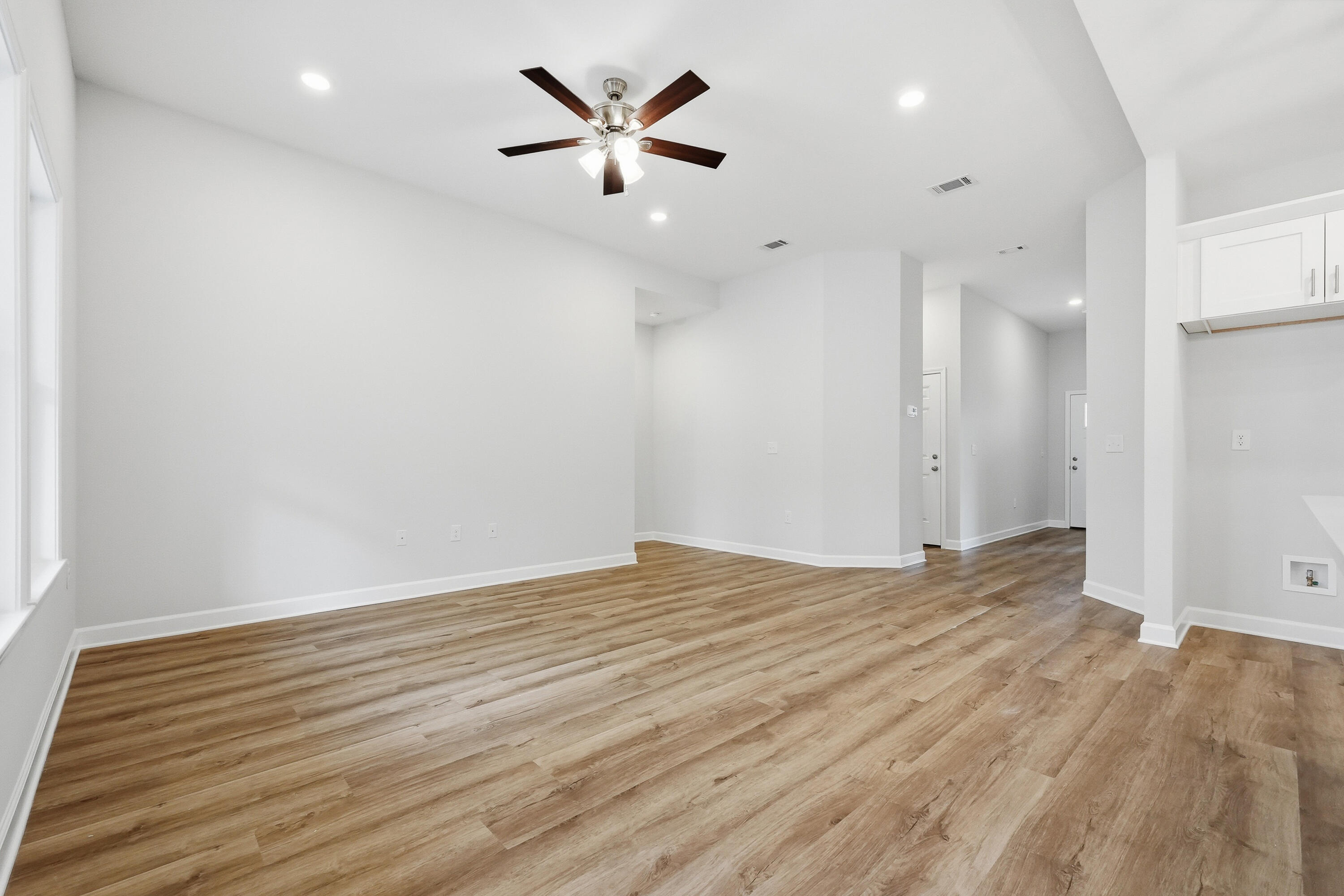 SOUTHERN CHARM - Residential