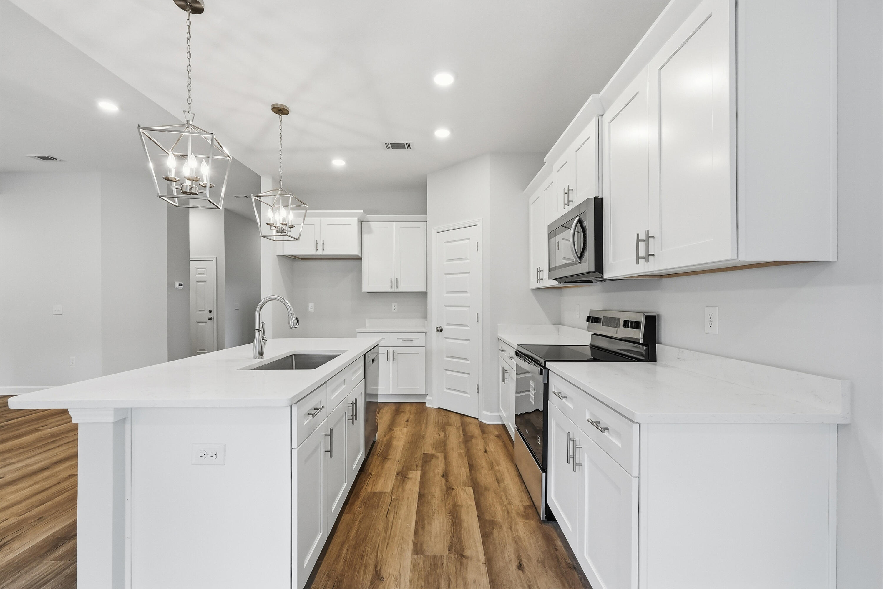 SOUTHERN CHARM - Residential