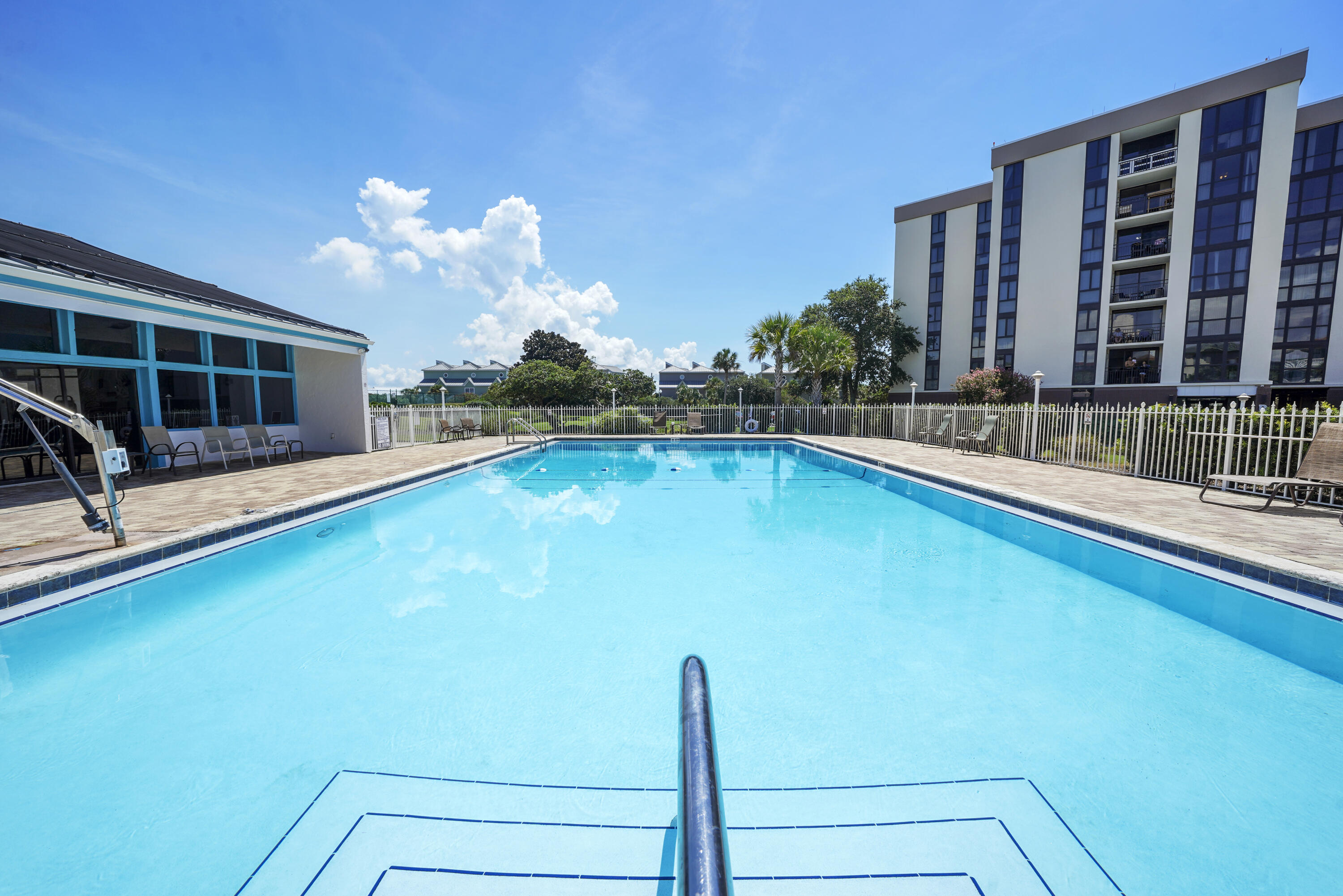 ENCLAVE PH 1 - Residential