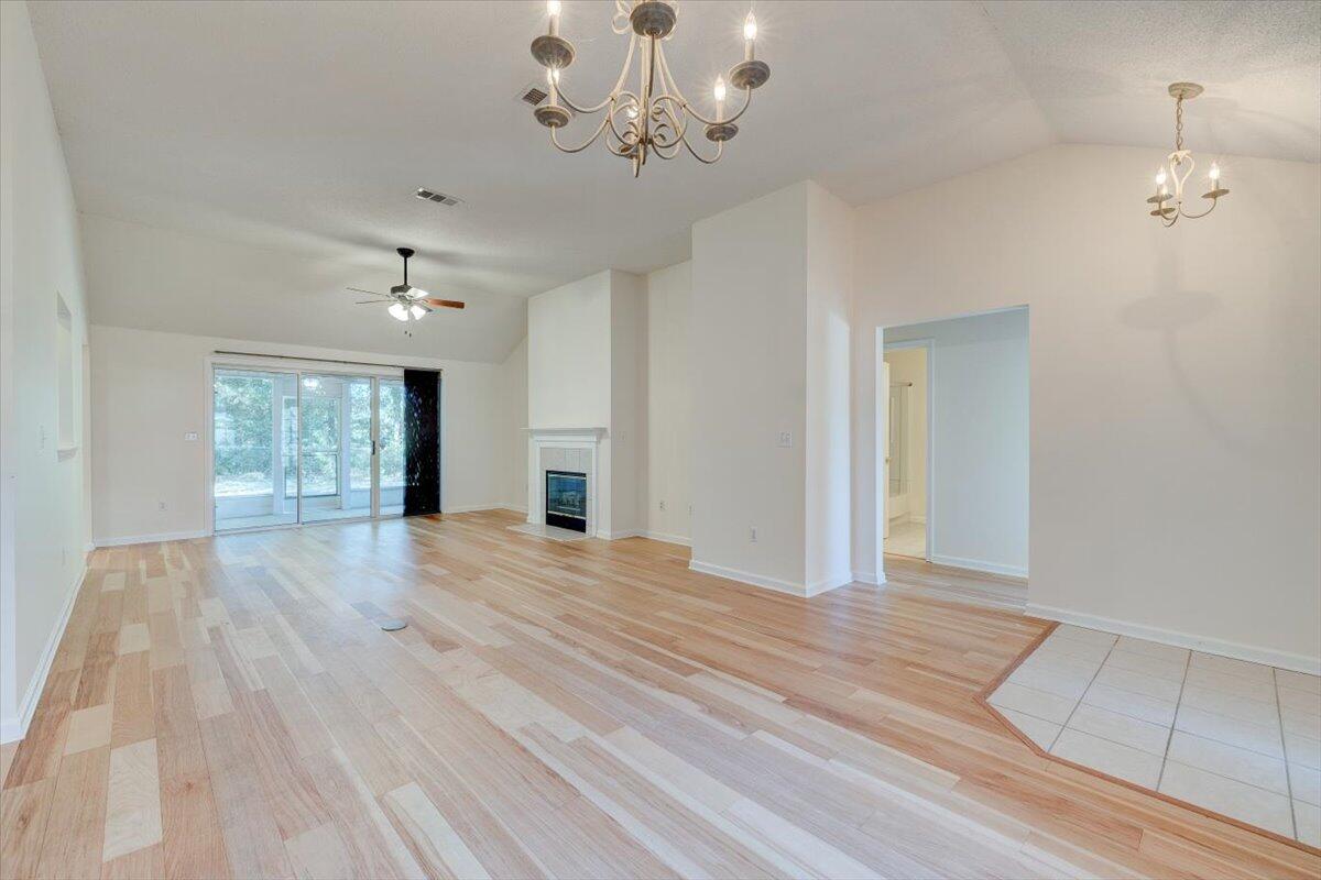 CEDAR RIDGE - Residential